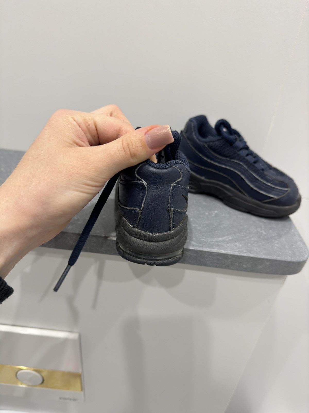 Nike × Vintage Nike Air Sneakers x kids size Size ONE SIZE - 5 Thumbnail