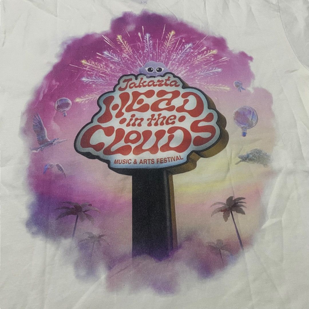 Other Jakarta head in the clouds official merchandise white tee Size US XL / EU 56 / 4 - 4 Thumbnail