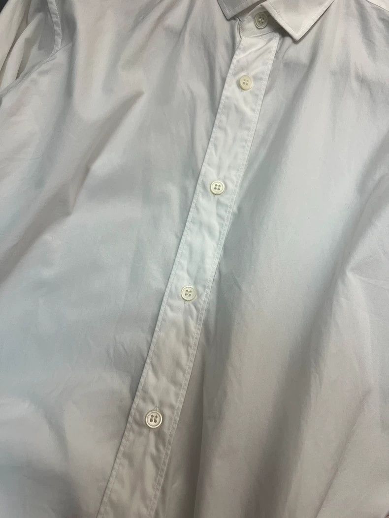 Saint Laurent Paris Saint laurent paris size 38 15 Spring/Summer White Shirt w Size US M / EU 48-50 / 2 - 5 Thumbnail