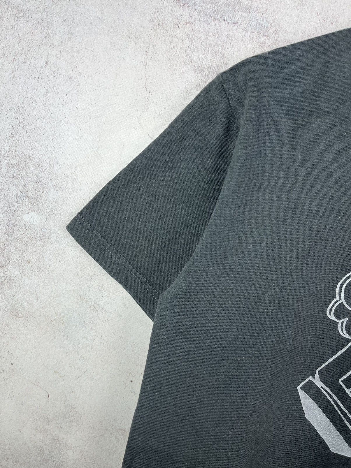 Stussy Vintage Stussy World Tour Graffiti Logo T-Shirt Rare Retro Size US M / EU 48-50 / 2 - 6 Thumbnail