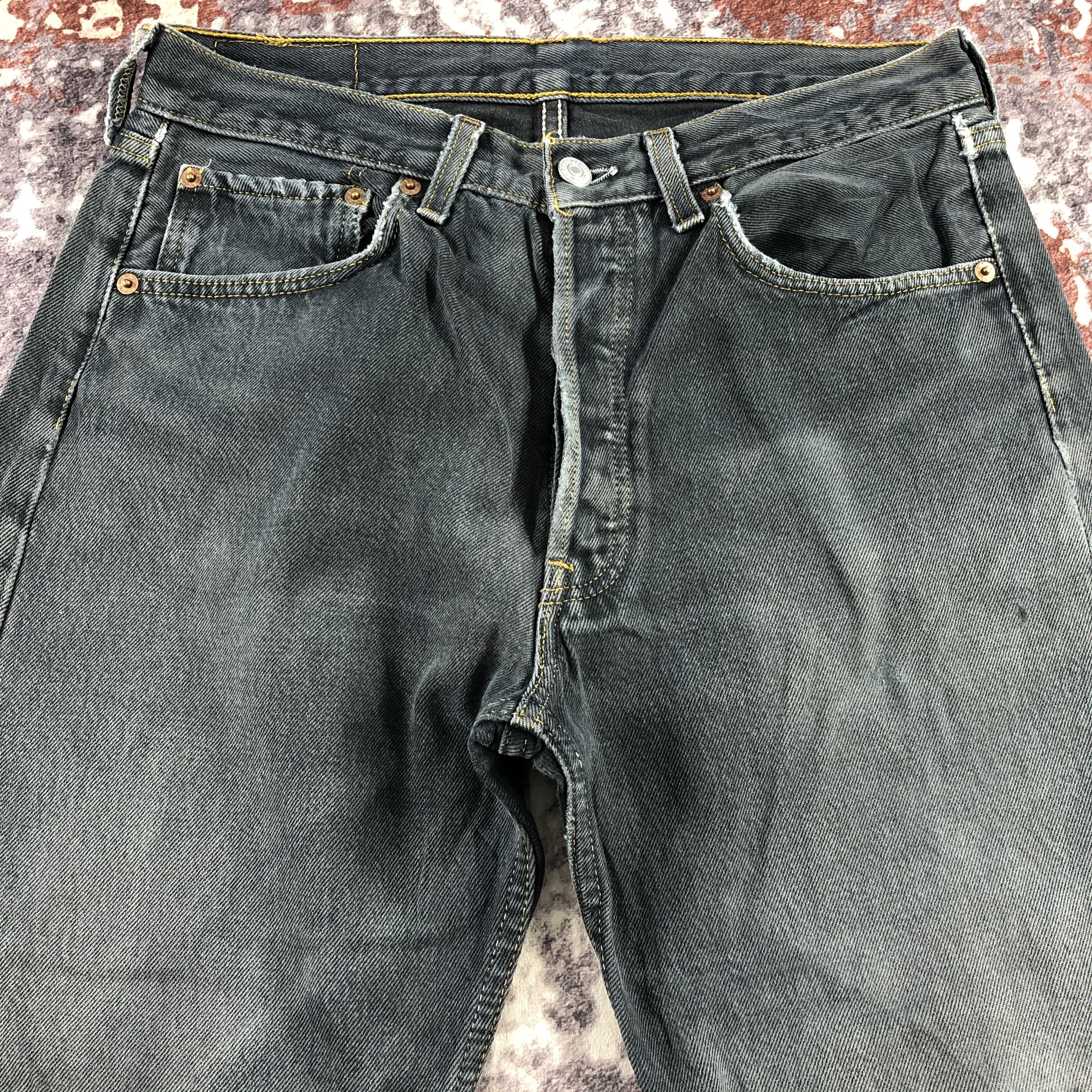 Levi's 90s Vintage Faded Black Levis 501 Jeans-JM3049 Size US 30 / EU 46 - 3 Thumbnail