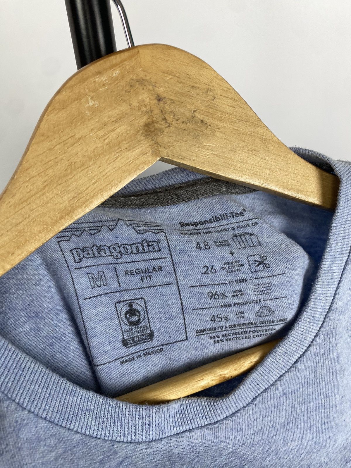Patagonia × Vintage Patagonia Big logo Outdoor vintage mountains t shirt Size US M / EU 48-50 / 2 - 8 Thumbnail