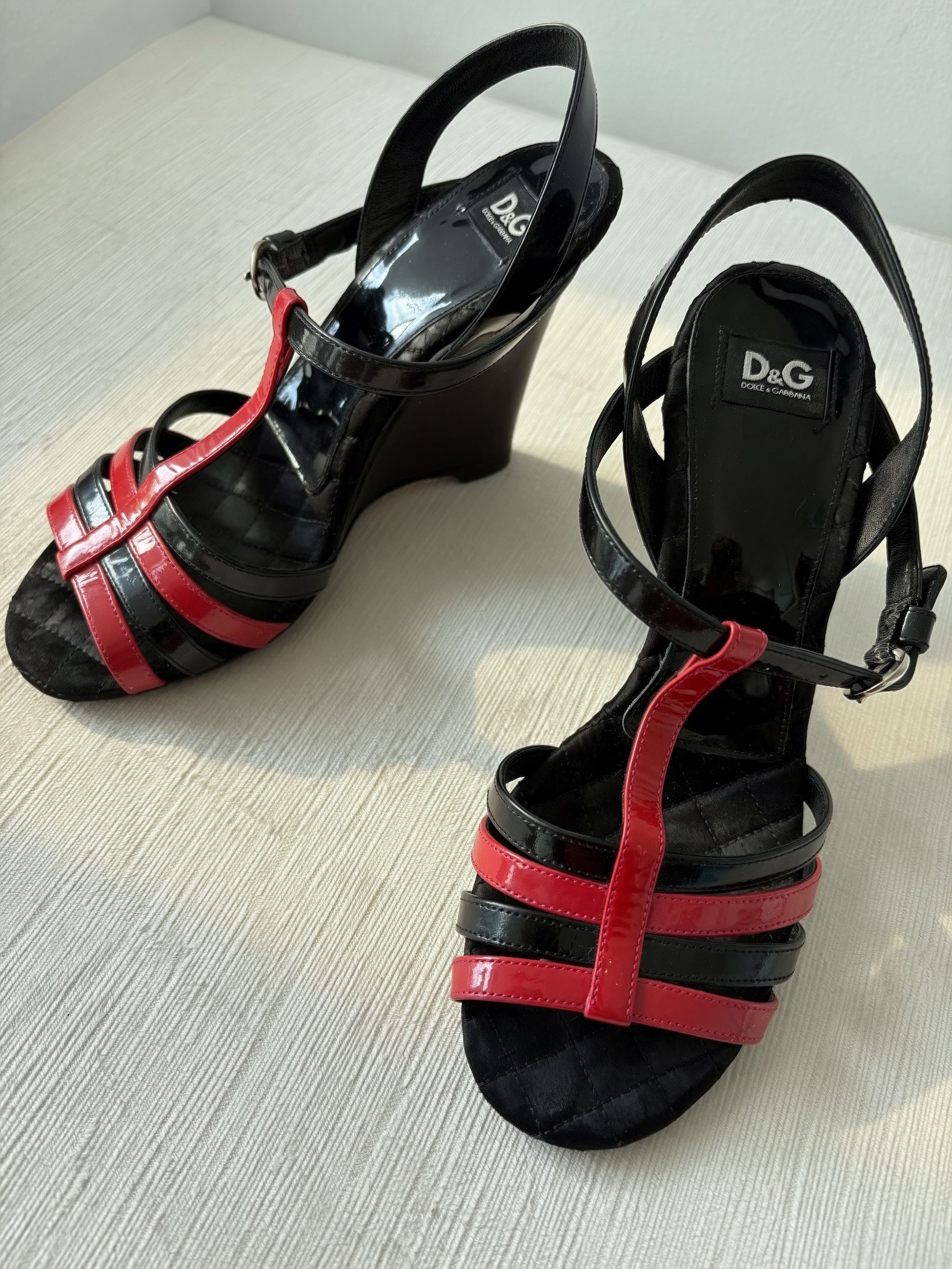 Dolce & Gabbana D&G Dolce & Gabbana Red Black Patent Leather Wedge Sandals Size US 7.5 / IT 37.5 - 5 Thumbnail