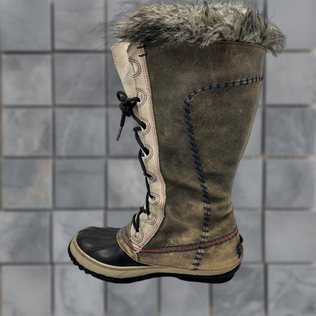 SOREL Sorel Snow Boots Womens 7 Cate the Great Winter NL1927 Fur Trim Waterproof Brown Womens Size 7 Shoes Boots Size US 7 / IT 37 - 1 Thumbnail