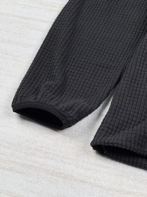 Japanese Brand DETACHABLE SLEEVE GRID FLEECE PULL OVER | baloriginal. Size US S / EU 44-46 / 1 - 5 Thumbnail