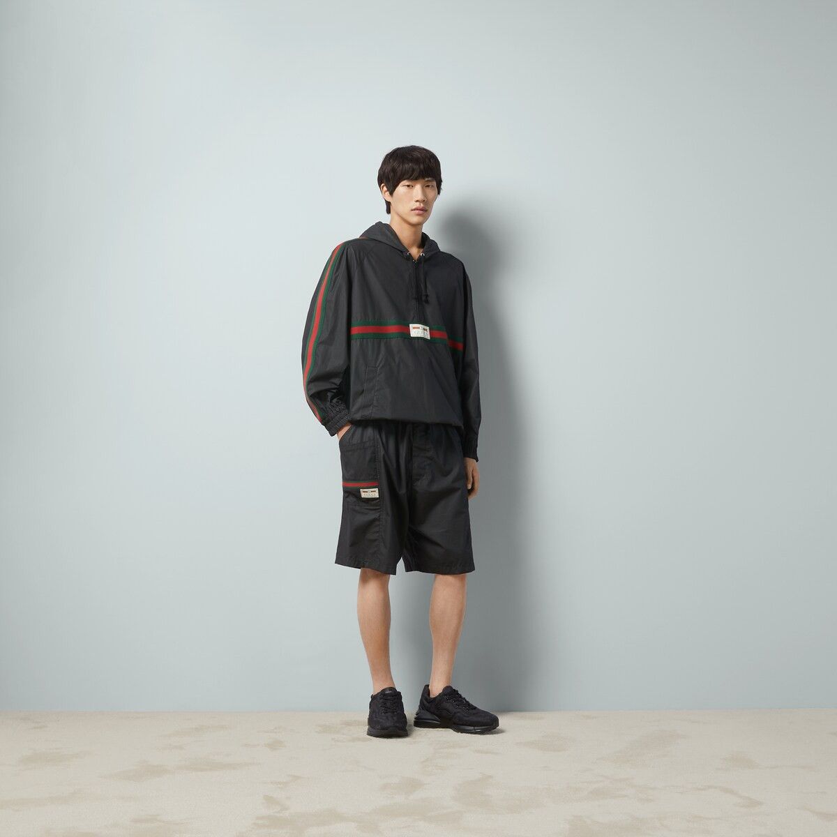 Gucci 48 M Gucci Coated Cotton Windbreaker Label Black Jacket Web Size US M / EU 48-50 / 2 - 5 Thumbnail