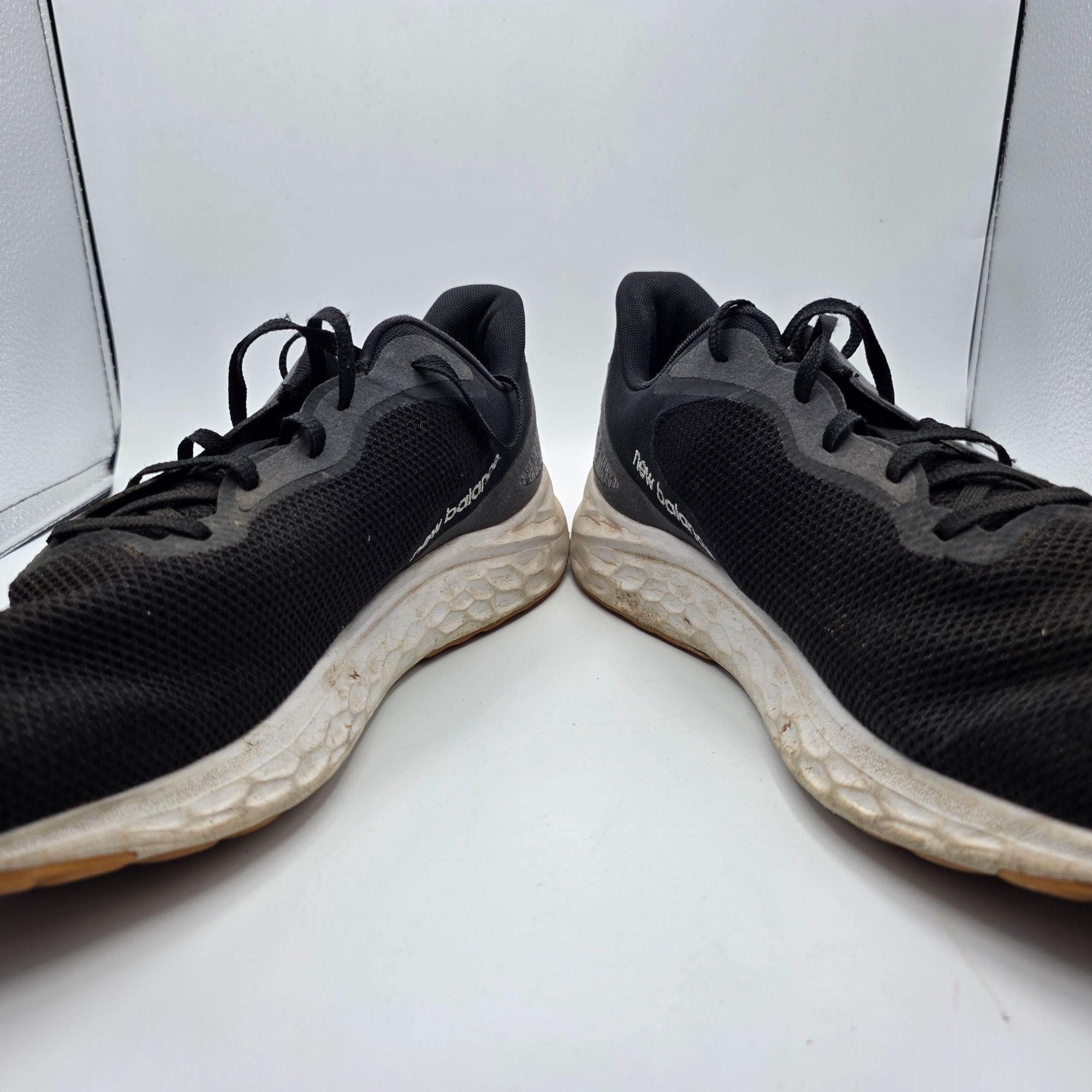 New Balance New Balance Fresh Foam Arishi v4 Mens Size 15 Black Silver G Size US 15 / EU 48 - 3 Thumbnail