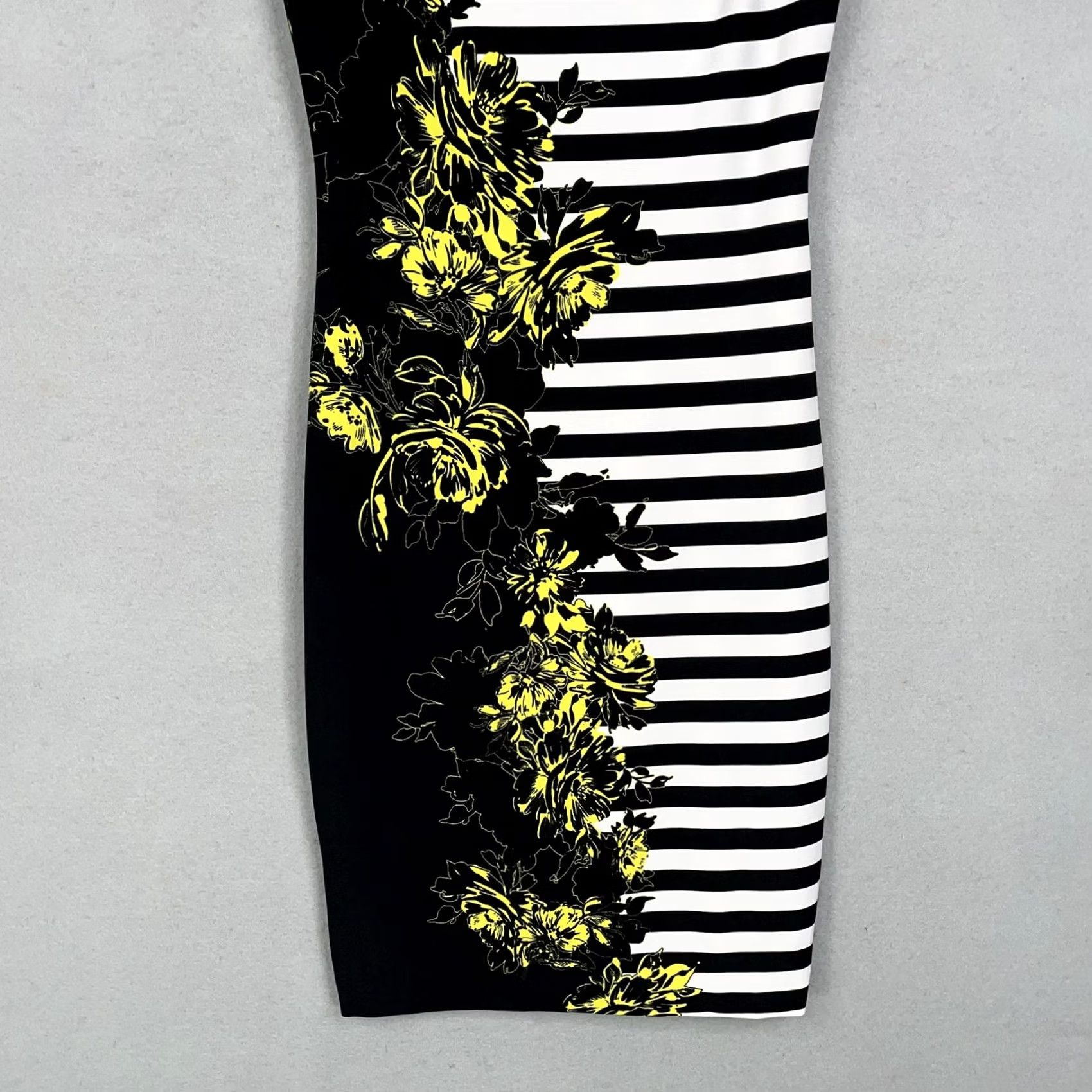Vintage Cache Dress Womens Black White Stripe Yellow Floral Stretch Sheath Bodycon XS Size XS / US 0-2 / IT 36-38 - 3 Thumbnail