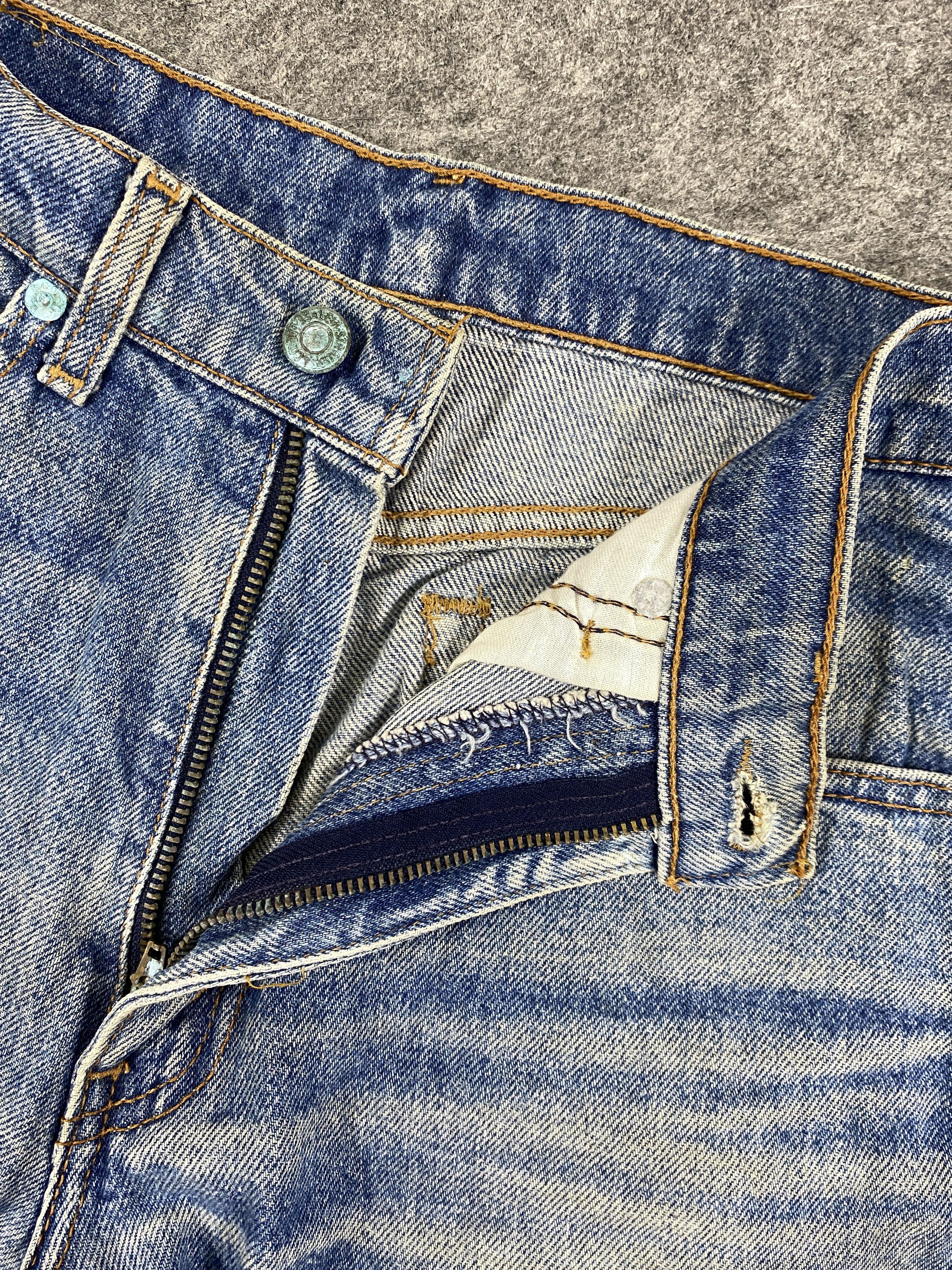 Levi's Faded Blue Vintage Levi's 515 Short Jeans 29x10 - JN3352 Size US 29 - 3 Thumbnail