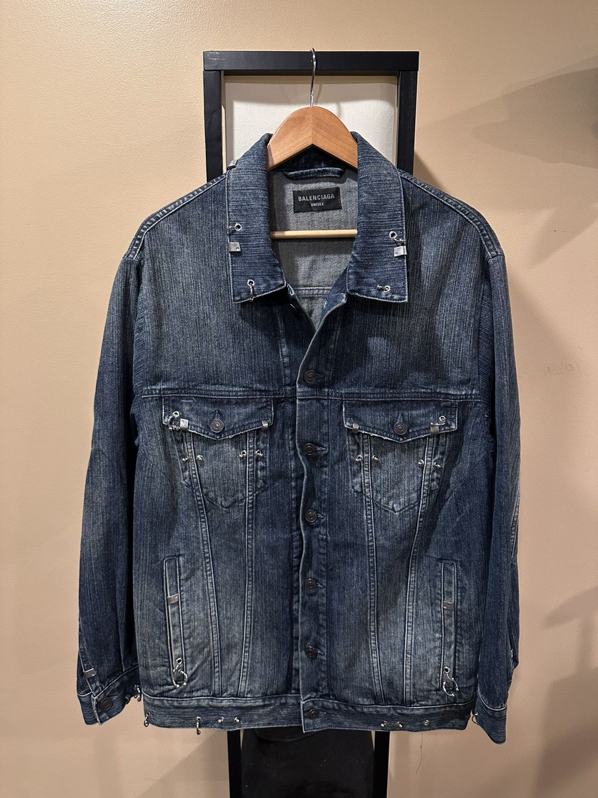 服/ファッション BALENCIAGA Pierced Jacket Balenciaga Pierced Jacket – Antidote Fashion and Lifestyle