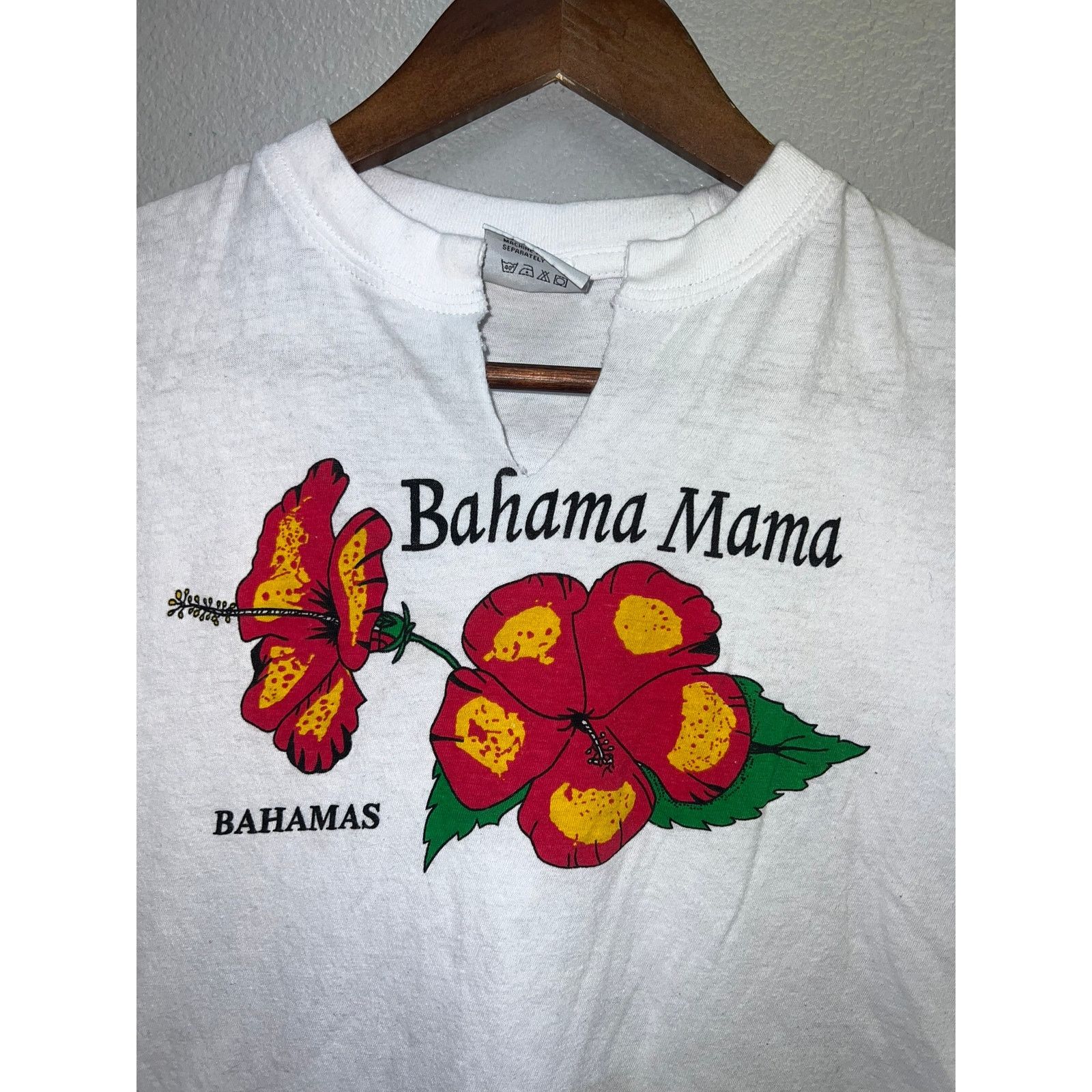 Vintage Vintage Womens Bahama Mama Shirt Bahamas Floral V Neck 90s L Size L / US 10 / IT 46 - 2 Thumbnail
