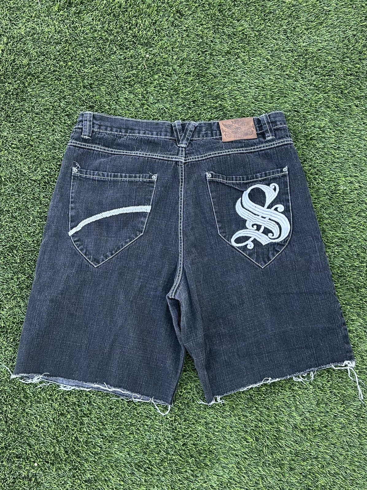 Vintage y2k super baggy Southpole jorts size 42