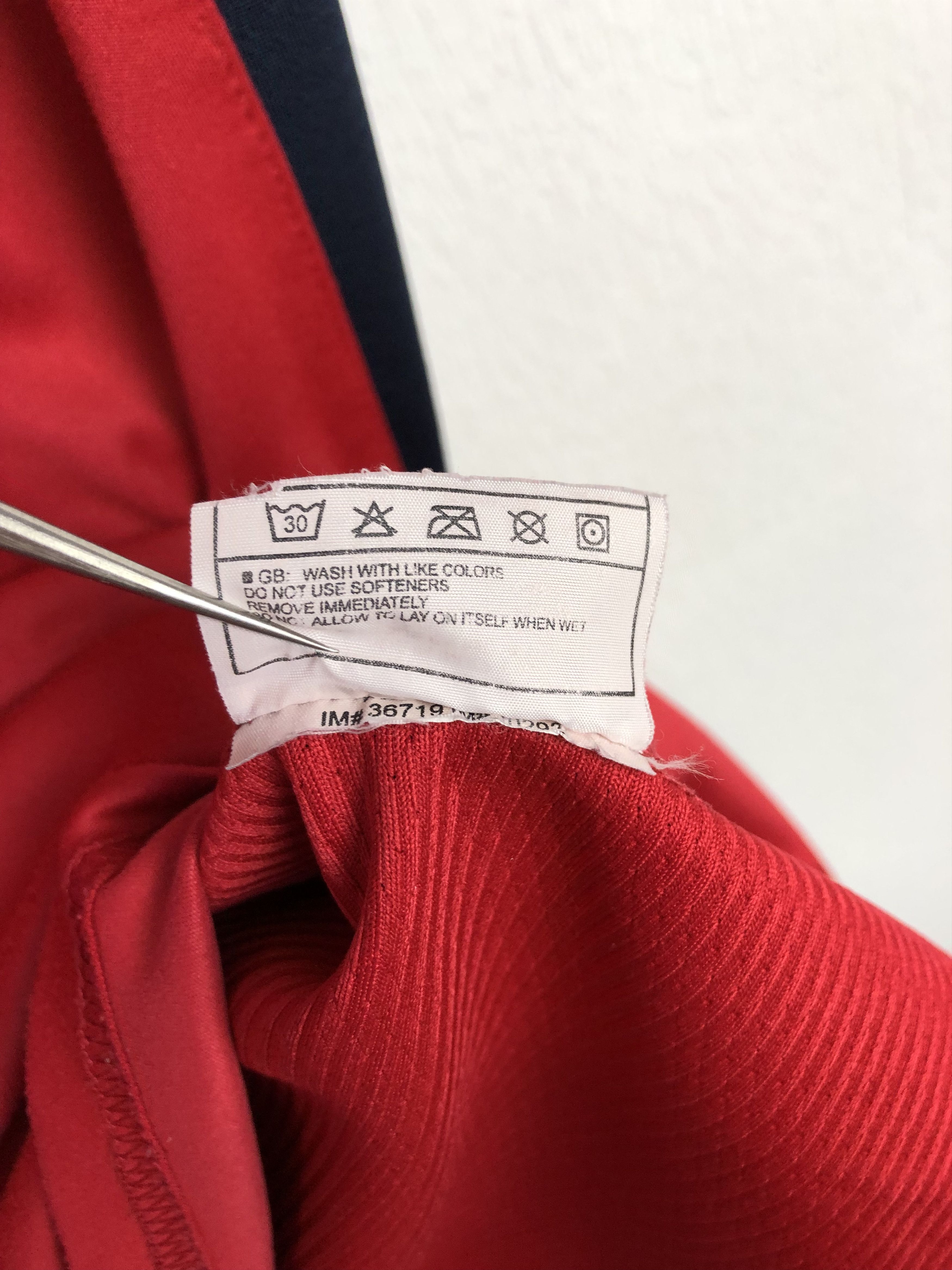Nike Vintage Nike Arsenal o2 Football Train Shirt Jersey Tee Hype Size US L / EU 52-54 / 3 - 10 Thumbnail