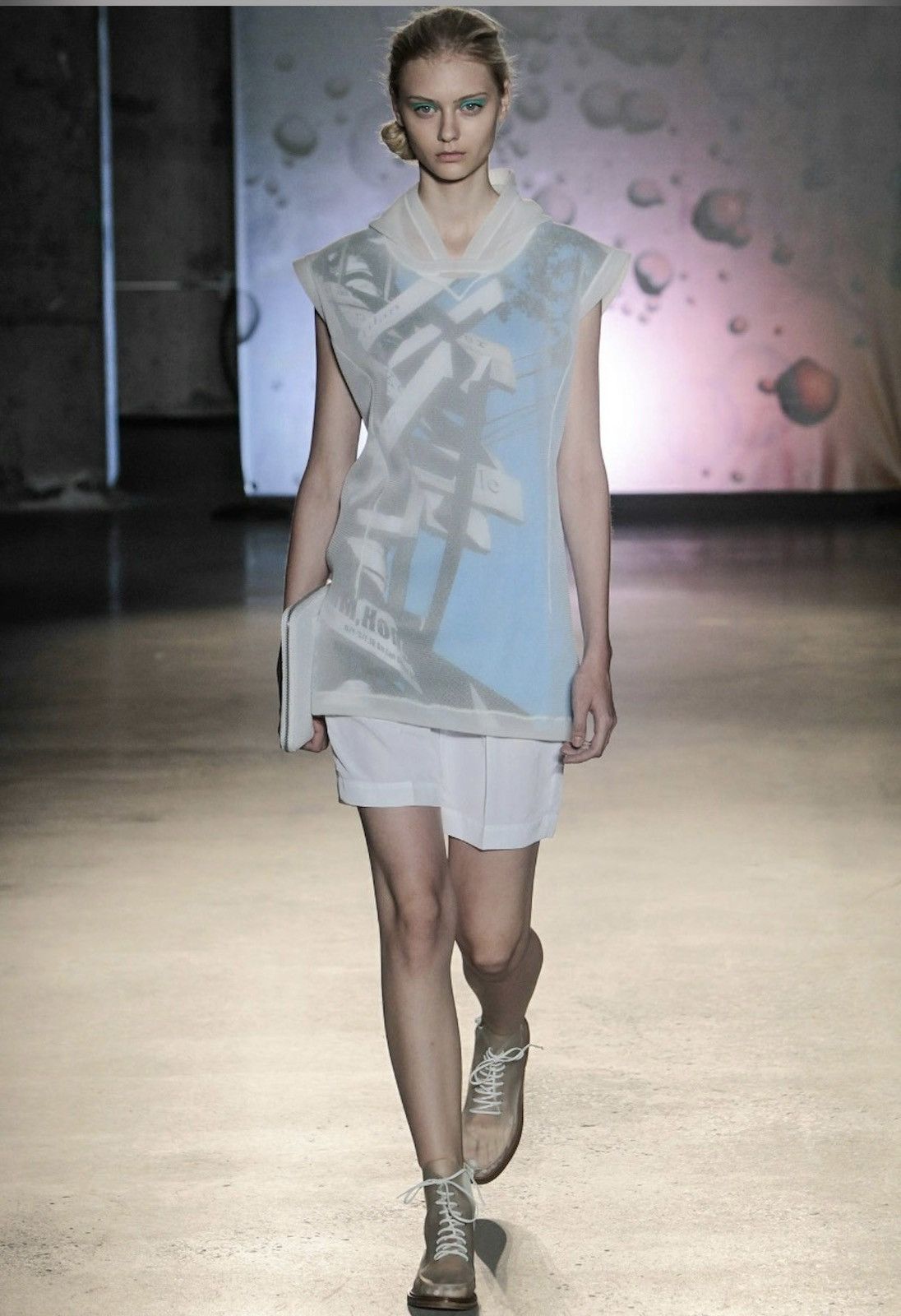 Maison Margiela SS2014 MAISON MARTIN MARGIELA SLEEVELESS SHIRT Size US S / EU 44-46 / 1 - 1 Thumbnail