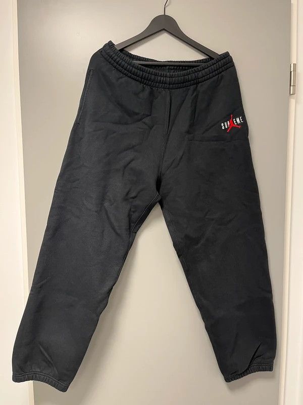Supreme Jordan Sweat Pant | Grailed