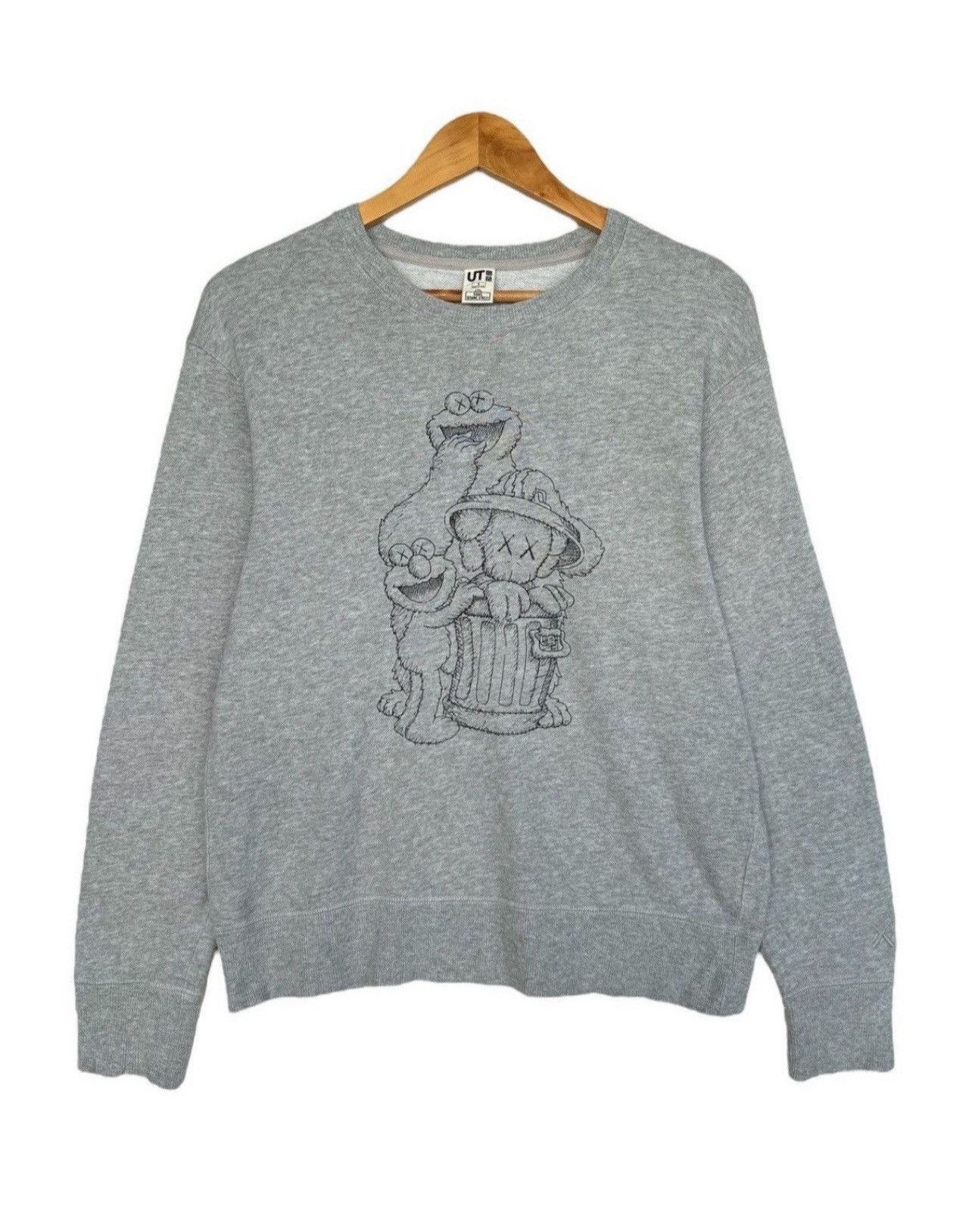 Kaws × Uniqlo Pick 💥💥 Uniqlo Kaws Sesame Street Grey Sweatshirt Size US S / EU 44-46 / 1 - 1 Thumbnail