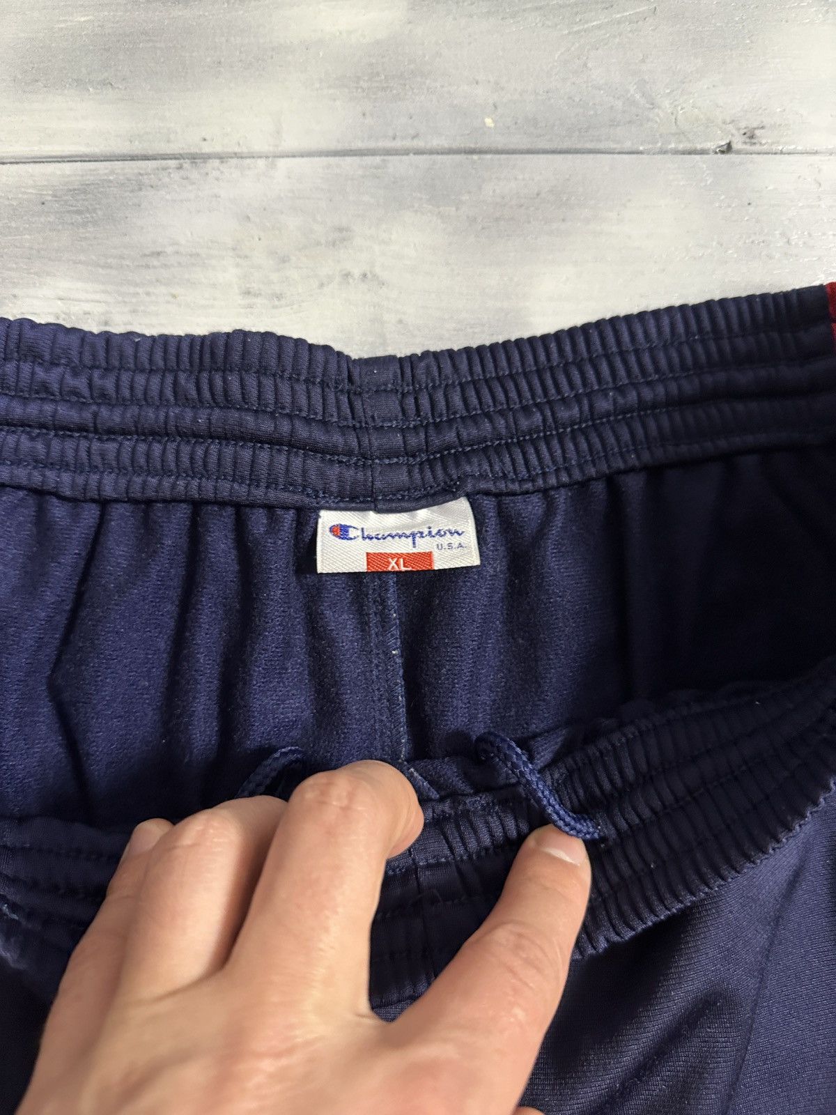Champion Rare Vintage Shorts Champion USA Size US 36 / EU 52 - 9 Thumbnail