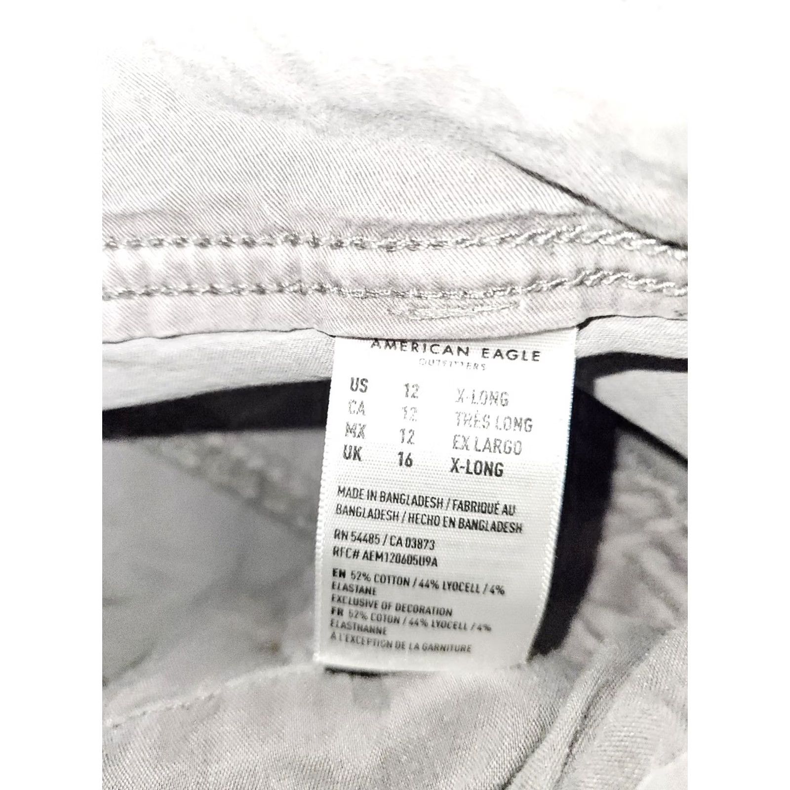American Eagle Outfitters VINTAGE American Eagle Cropped Pant Women's 12 XL Gray Chino Mid Rise Frayed Hem Size 34" / US 12 / IT 48 - 3 Thumbnail