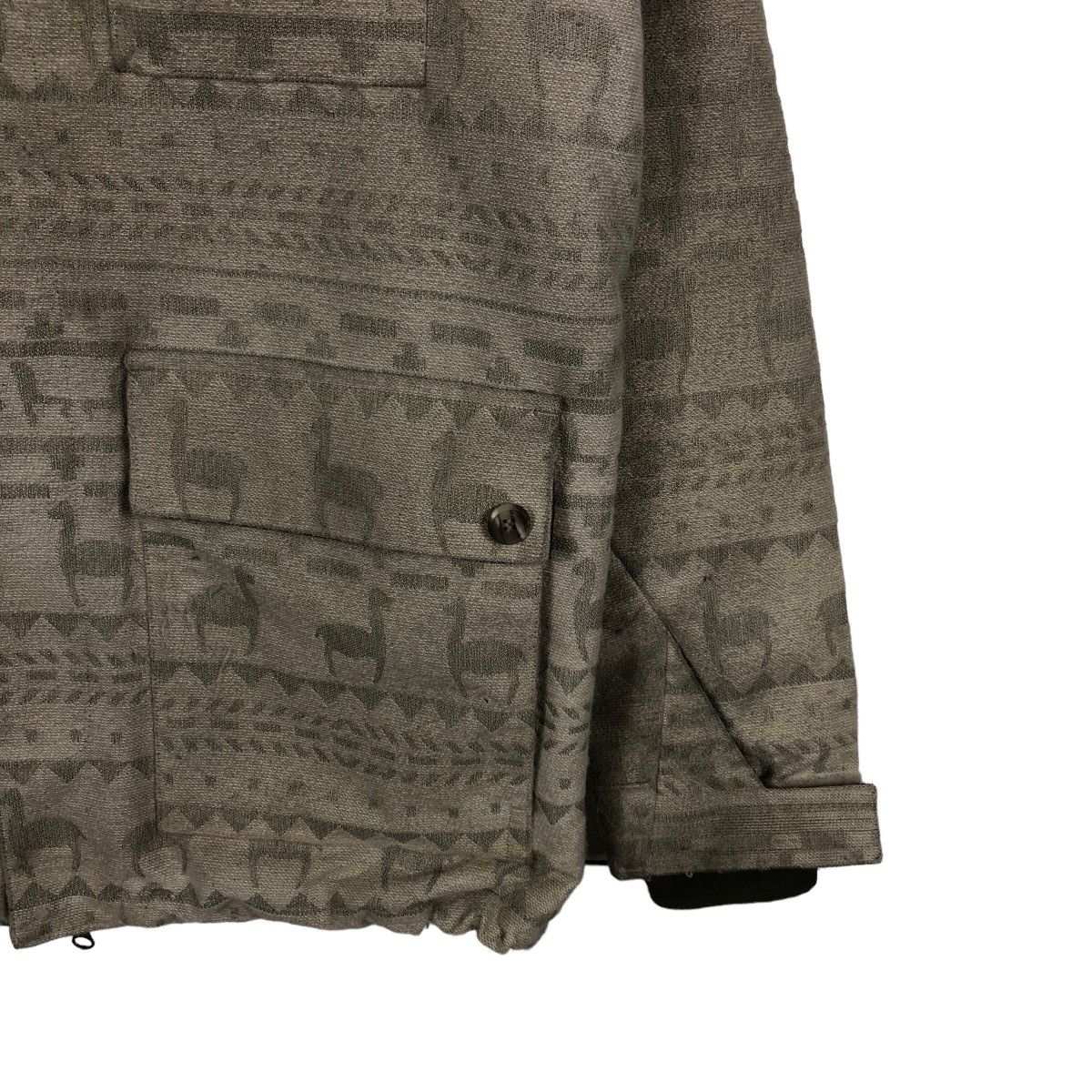 Burton 🔥VERY RARE NAVAJO AZTEC DESIGN BURTON SKI JACKET Size US S / EU 44-46 / 1 - 5 Thumbnail