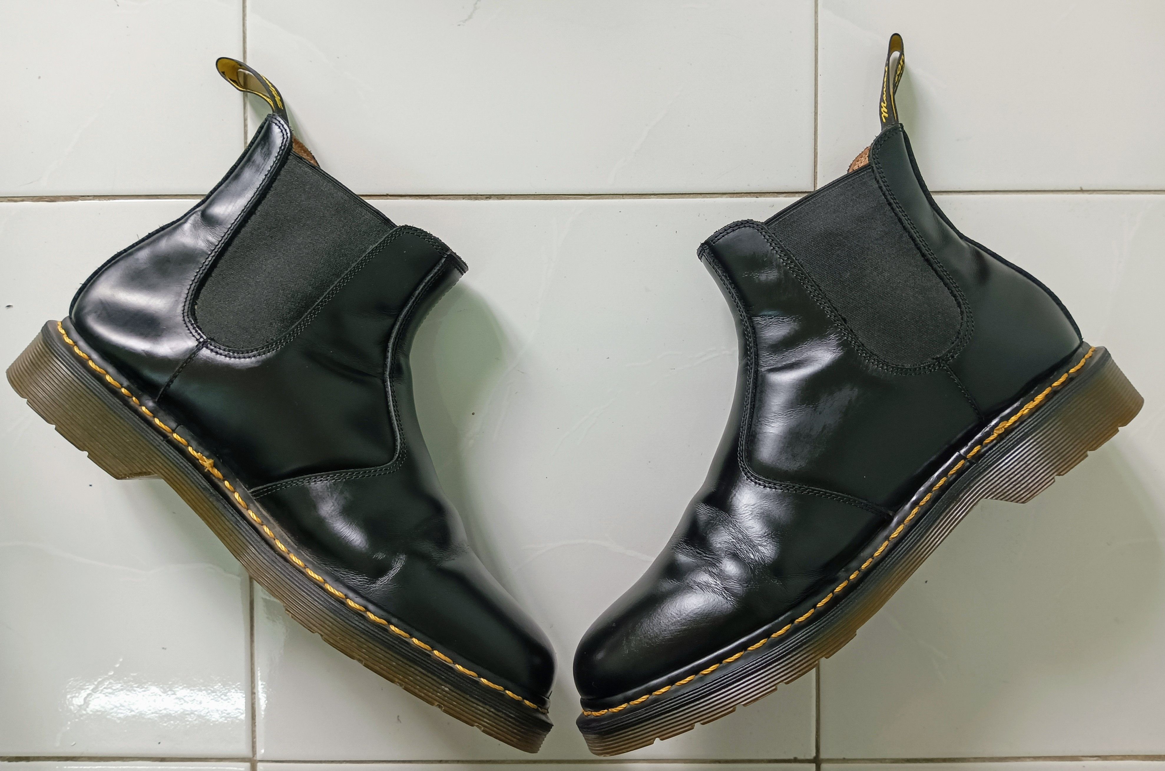 Other Chelsea boots men’s Black Size US 11 / EU 44 - 11 Thumbnail