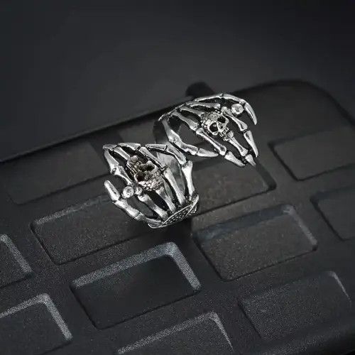 Jewelry Hands Ring Skeleton Bones Goth Punk Death Jewelry Chrome Size ONE SIZE - 3 Thumbnail