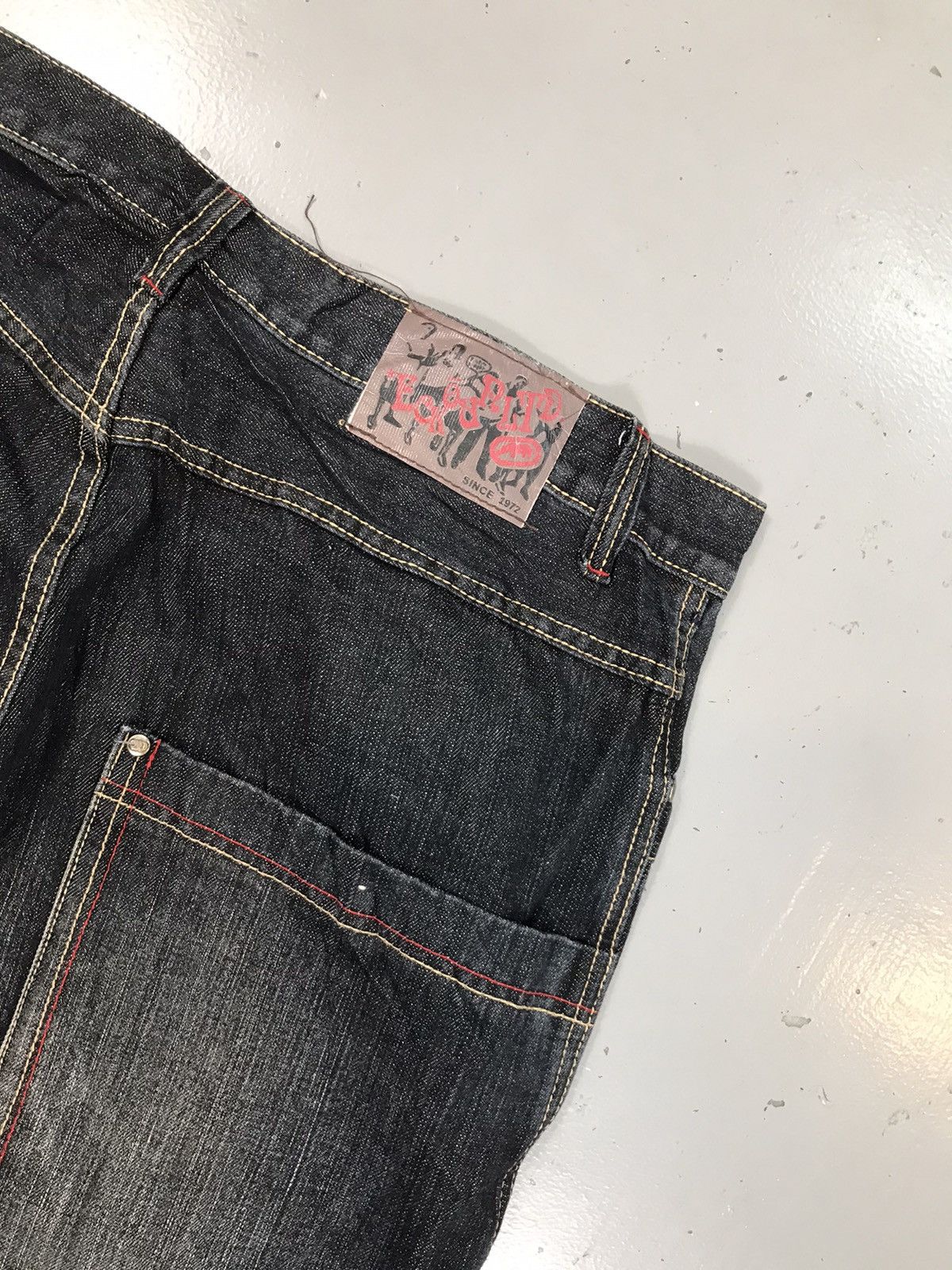 Ecko Unltd. × Vintage Vintage Ecko UNLTD crazy boy printed denim Size US 40 / EU 56 - 13 Thumbnail