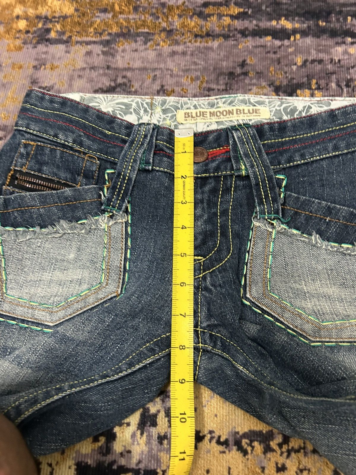 Japanese Brand Blue Moon Blue Buckle Back Flower Jeans Size US 29 - 17 Thumbnail