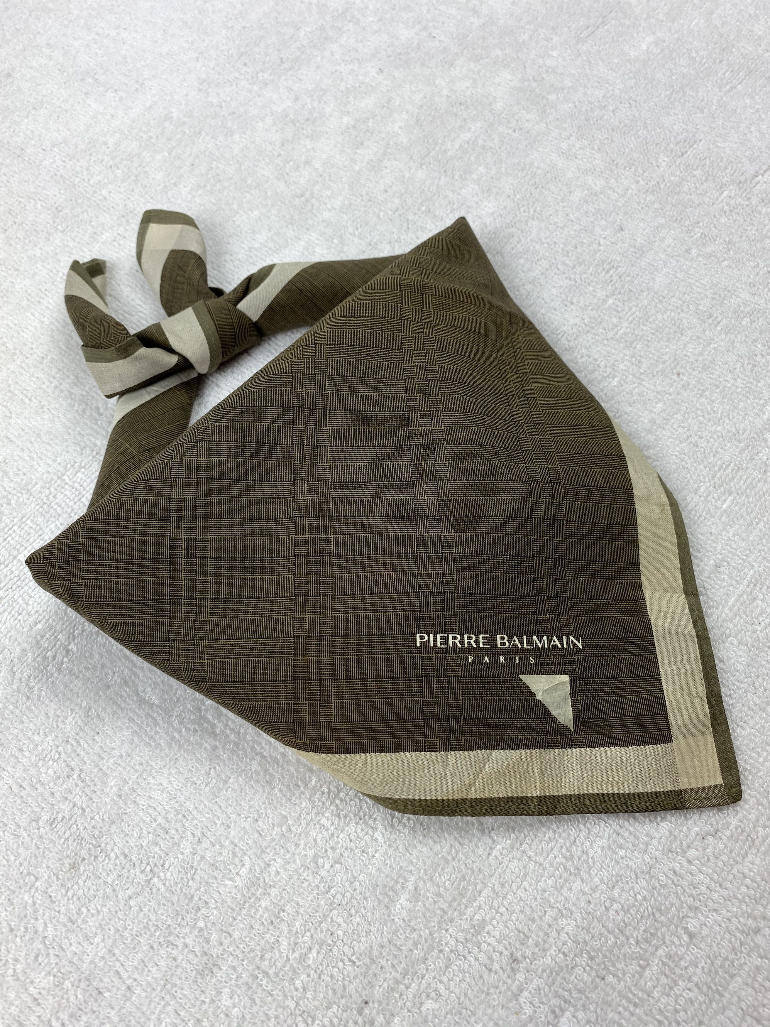 Pierre Balmain × Vintage Pierre Balmain Handkerchief / Bandana / Neckerchief Size ONE SIZE - 1 Thumbnail