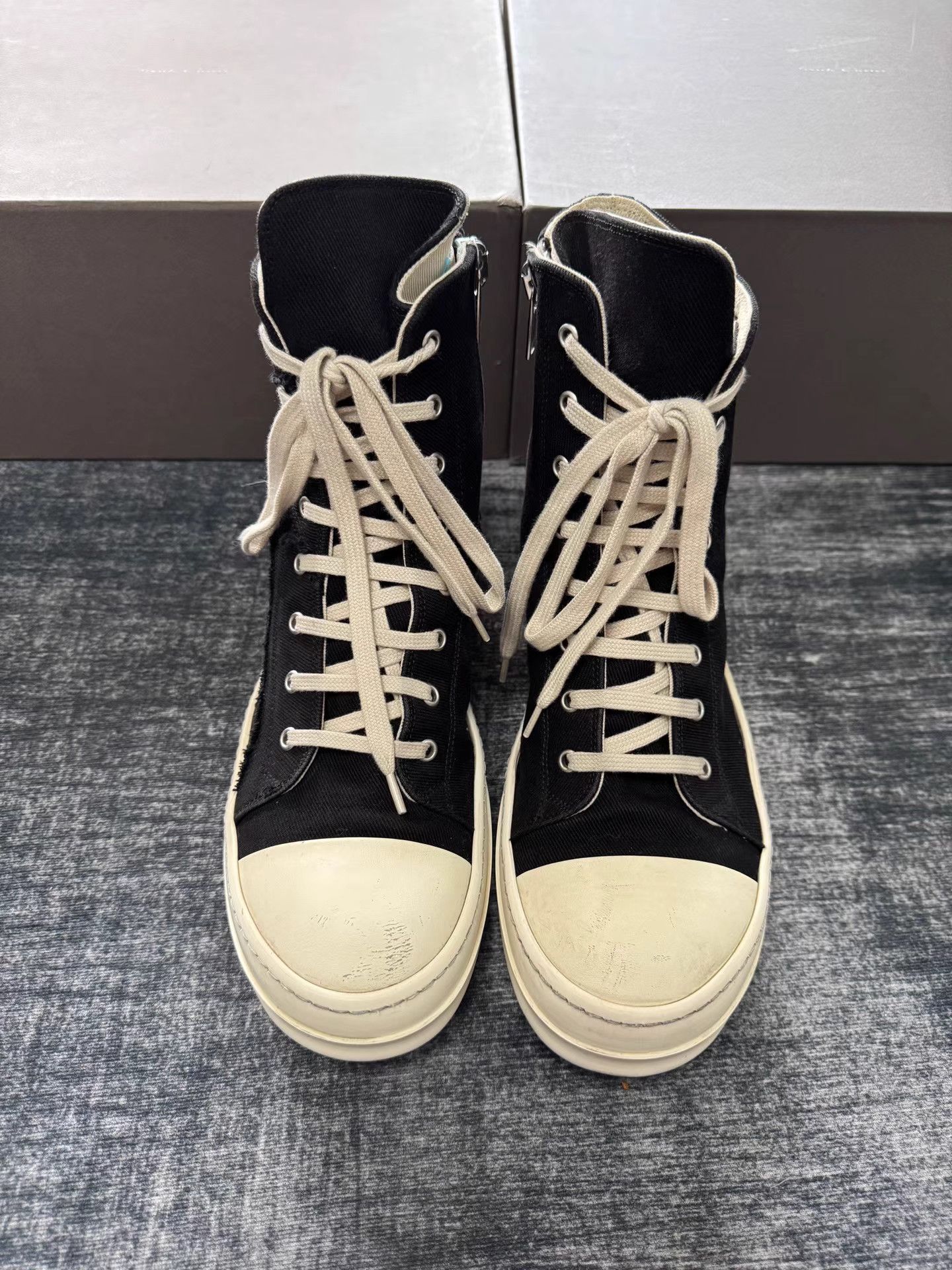 Rick Owens Rick Owens distressed mismatched Converse Size US 9 / EU 42 - 4 Thumbnail