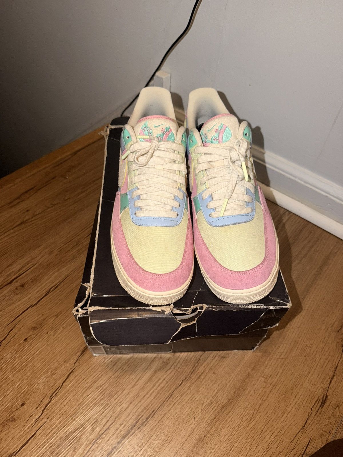 Nike Nike easter Air force 1 (2018) Size US 12 / EU 45 - 1 Thumbnail