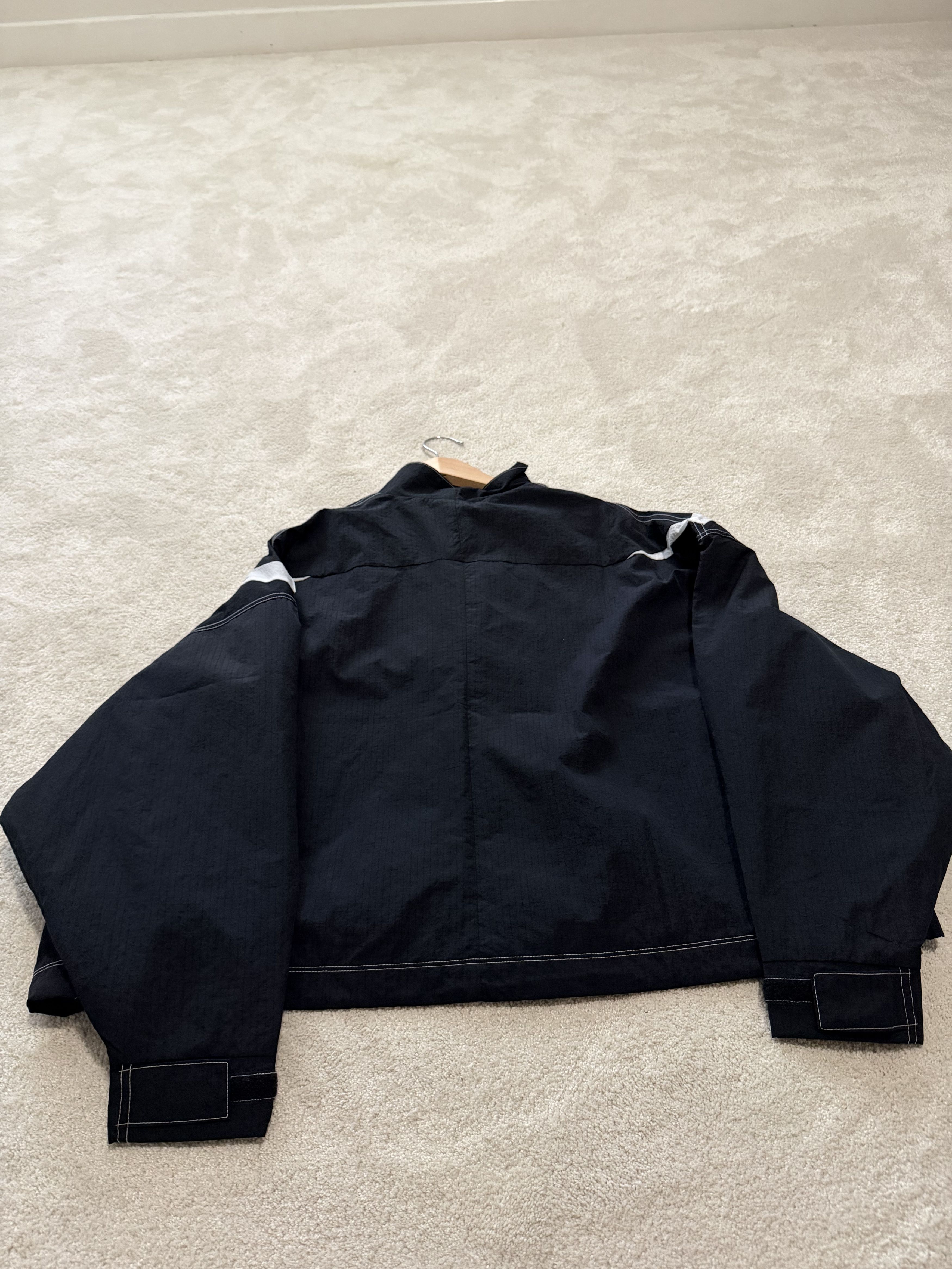 Nike Nike Windbreaker Size L / US 10 / IT 46 - 2 Thumbnail