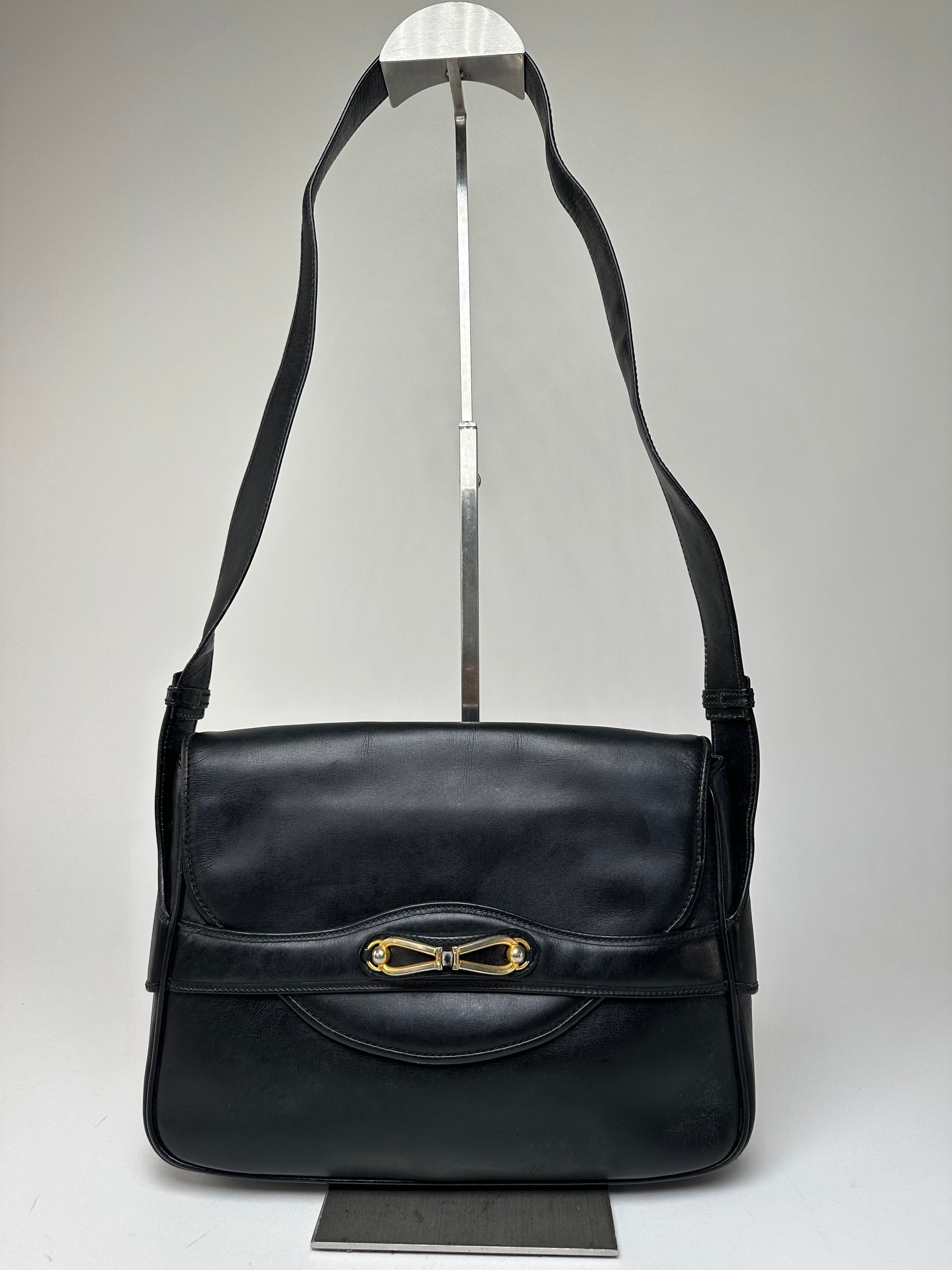 Gucci Vintage Boutique Smooth Leather Flap Shoulder Bag Black Size ONE SIZE - 1 Thumbnail
