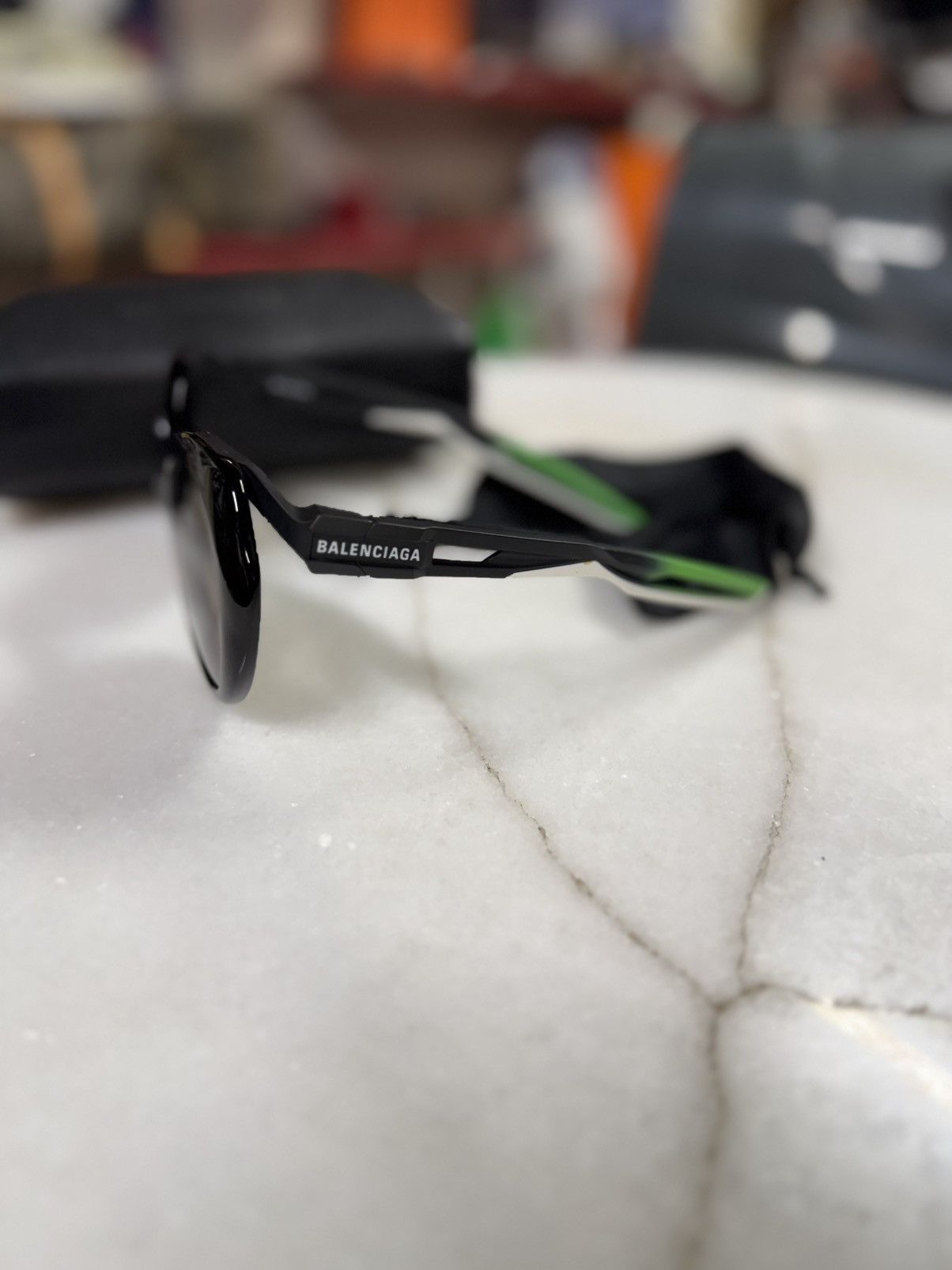 Balenciaga Balenciaga Logo Black Sunglasses Women’s Oval Shades Size ONE SIZE - 6 Thumbnail