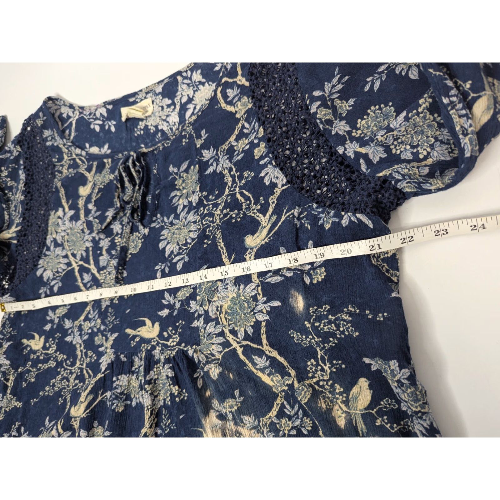 Vintage DENIM & SUPPLY Top Navy Floral Crochet Slit Sleeve Peasant Boho Blouse M Womens Size M / US 6-8 / IT 42-44 - 7 Thumbnail