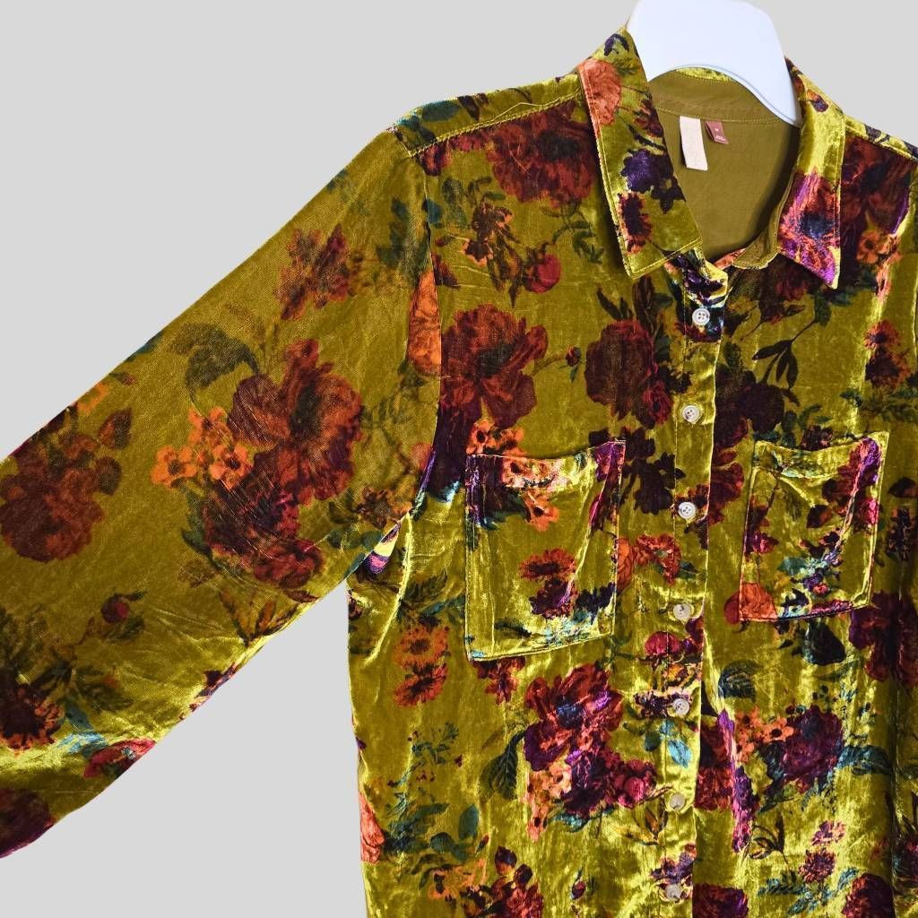 Anthropologie Anthropologie Pilcro Velvet Button Down Shirt Green Floral R Size M / US 6-8 / IT 42-44 - 9 Thumbnail
