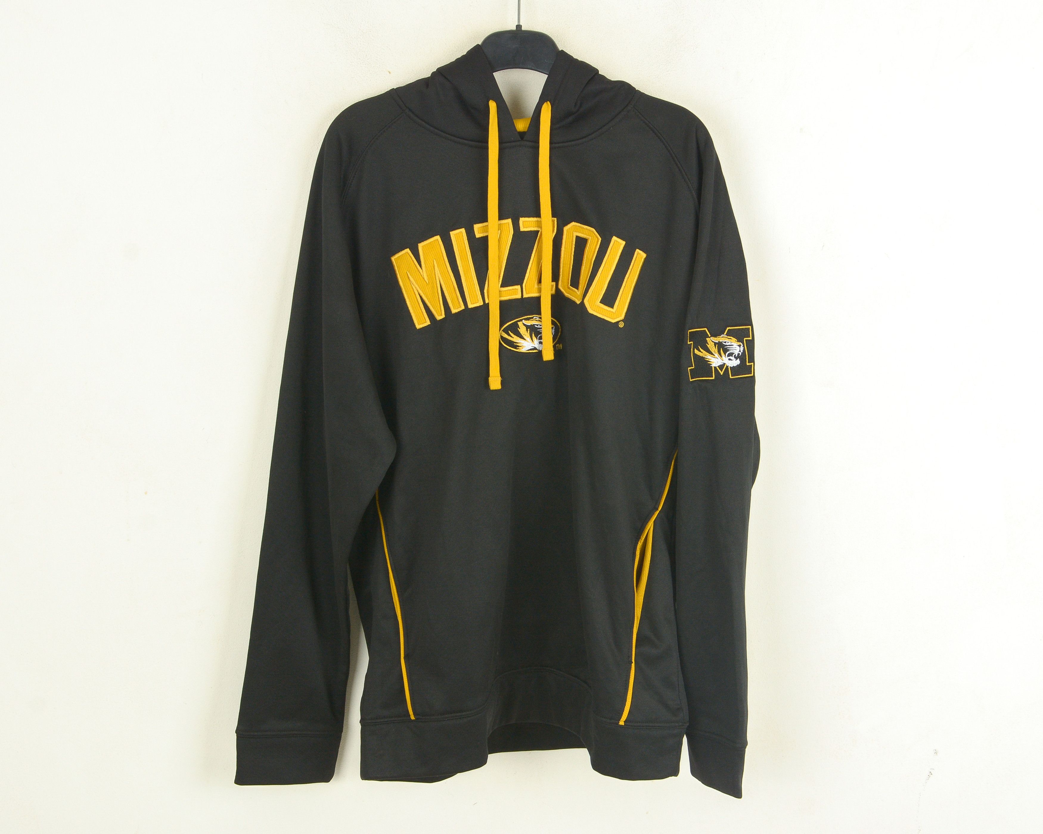 NCAA Missouri Tigers Men M Sweatshirt Hoodie Jacket Knights Size US M / EU 48-50 / 2 - 1 Thumbnail