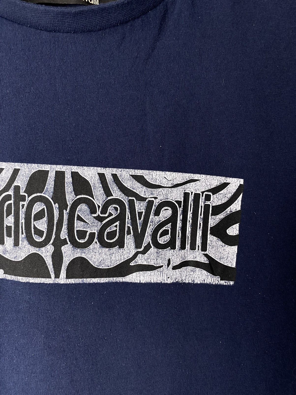 Roberto Cavalli Vintage Roberto Cavalli Zebra Logo Print T Shirt Size US M / EU 48-50 / 2 - 4 Thumbnail