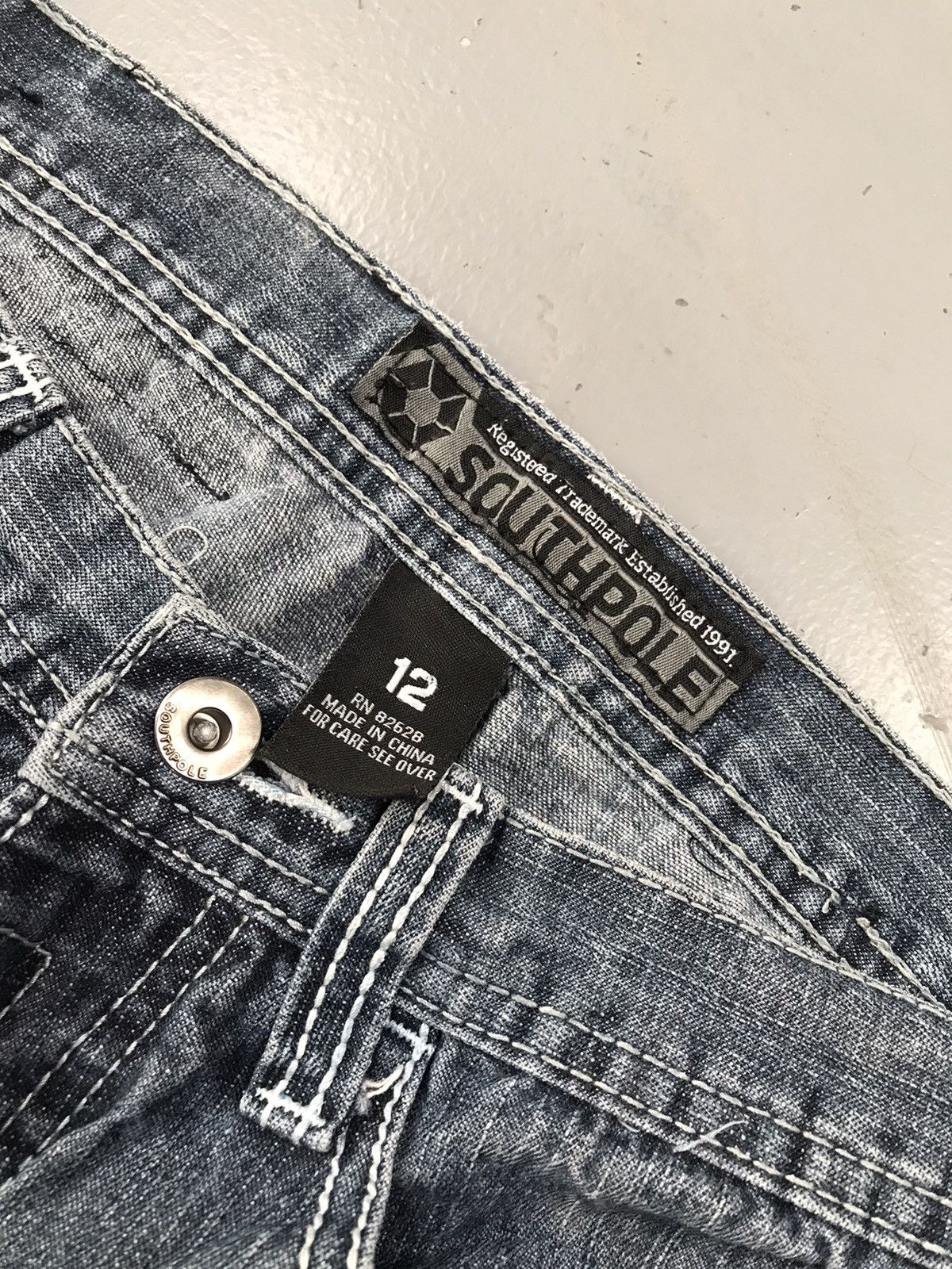 JNCO × Southpole × Vintage Vintage Southpole back pocket embroidered denim Size US 28 / EU 44 - 6 Thumbnail