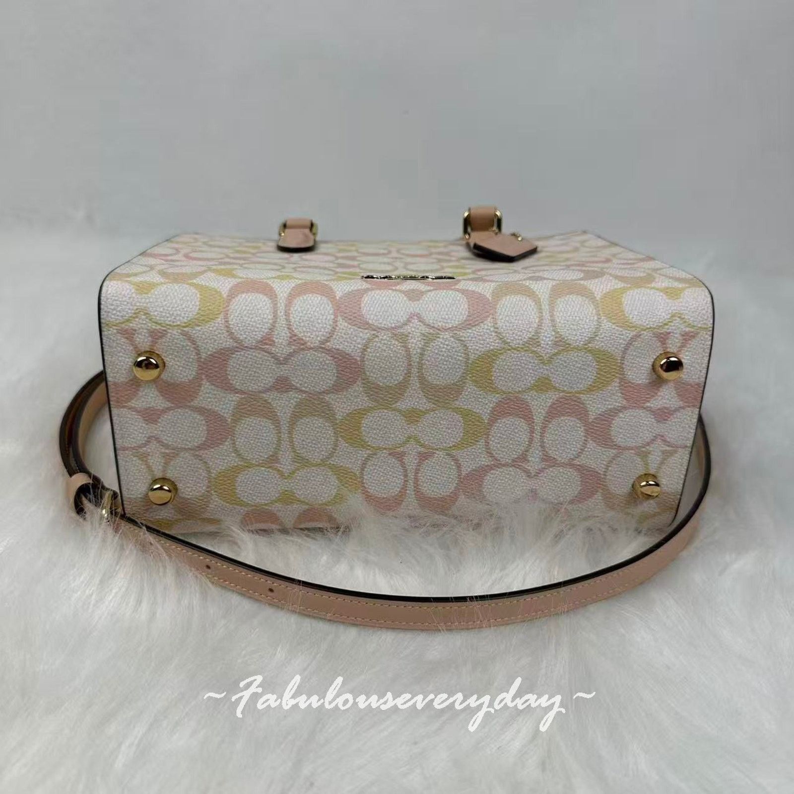 Coach Coach Maggie Small Tote Bag Crossbody Sig Canvas Chalk CDZ08 Size ONE SIZE - 6 Thumbnail