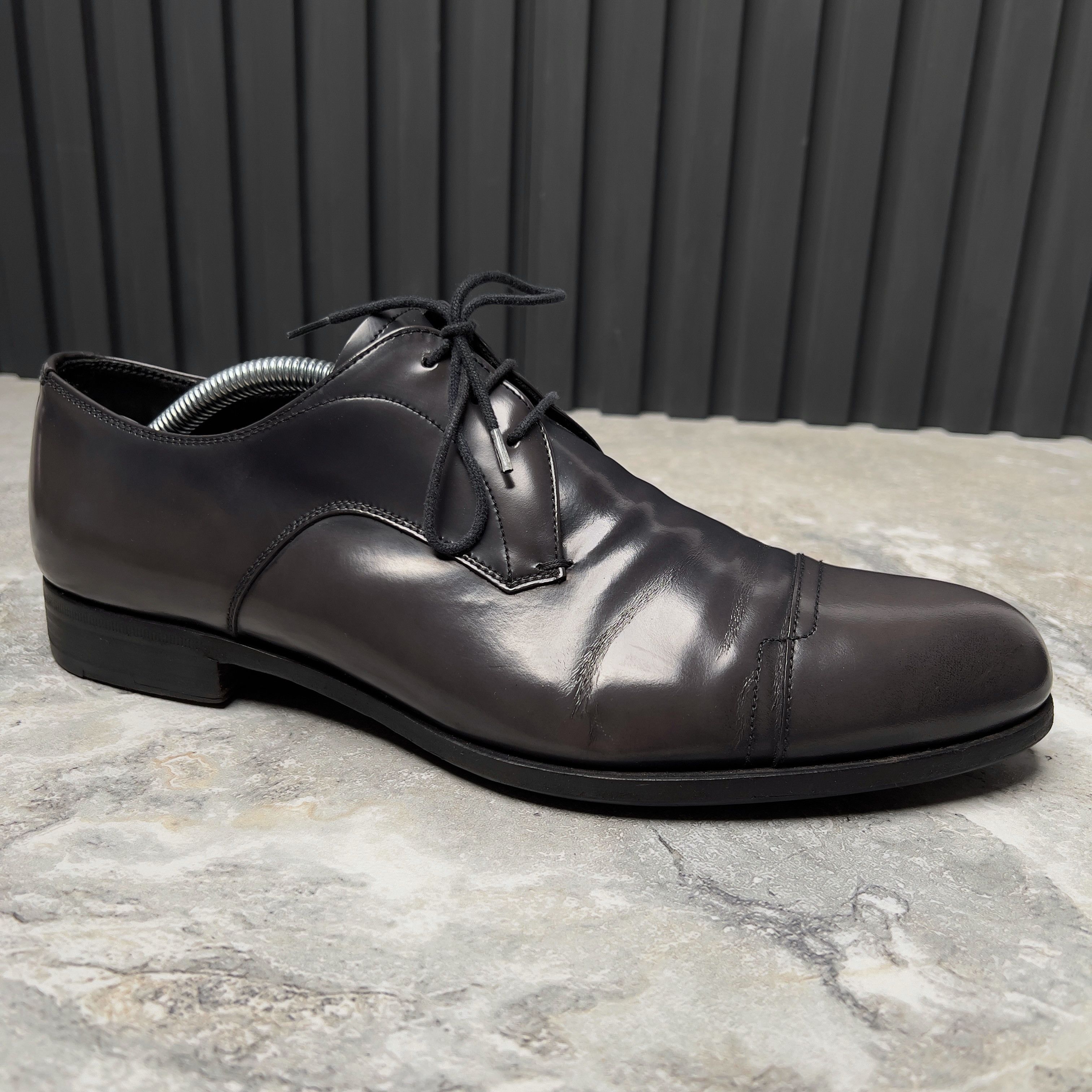 Prada PRADA Dress Derby Lase Up Graphite Patent Leather Size US 8 / EU 41 - 2 Thumbnail