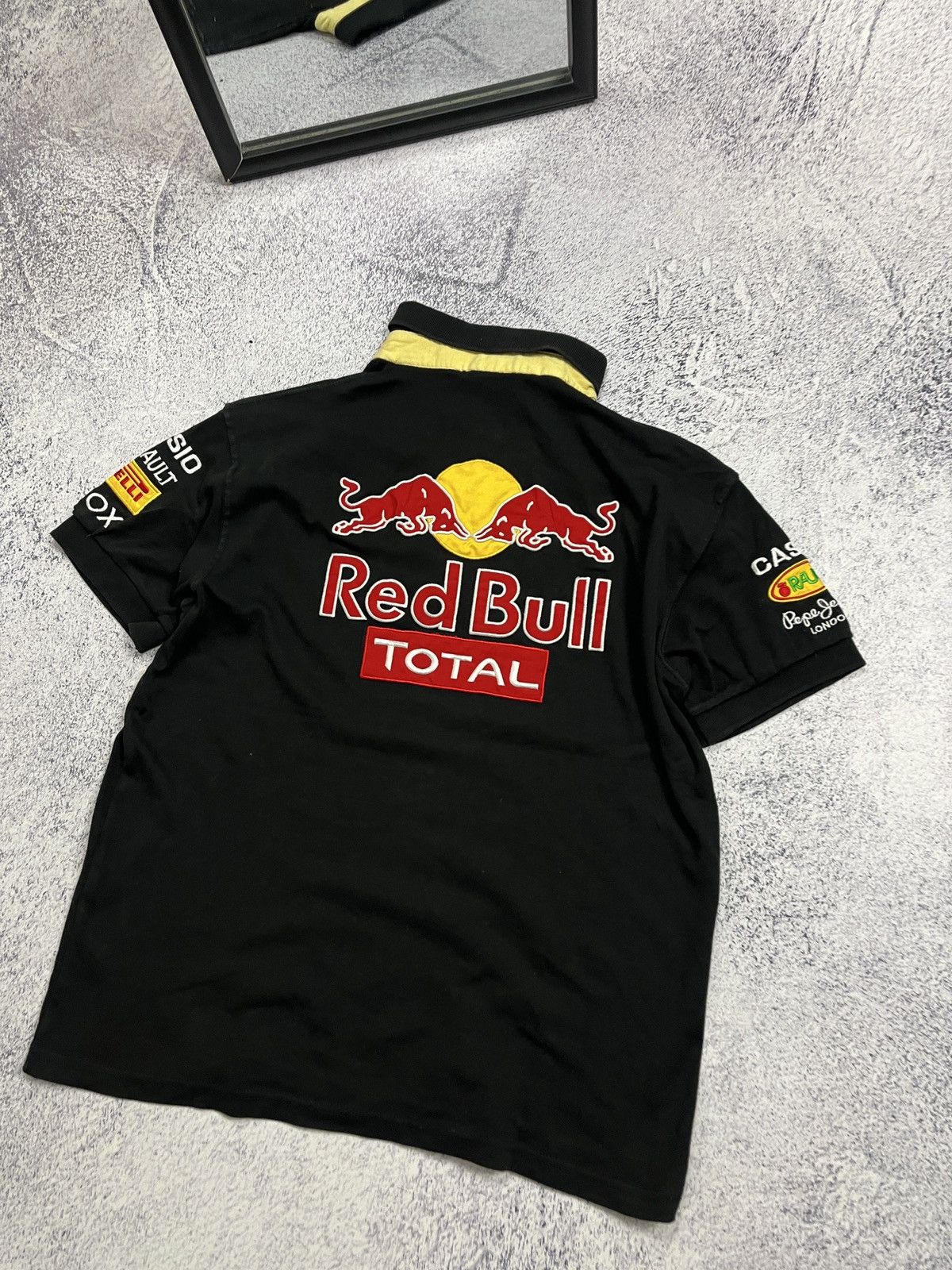Formula 1 × Pepe Jeans × Red Bull Vintage Red Bull Infinity Racing Polo Shirt F1 Grand Prix Size US M / EU 48-50 / 2 - 12 Thumbnail