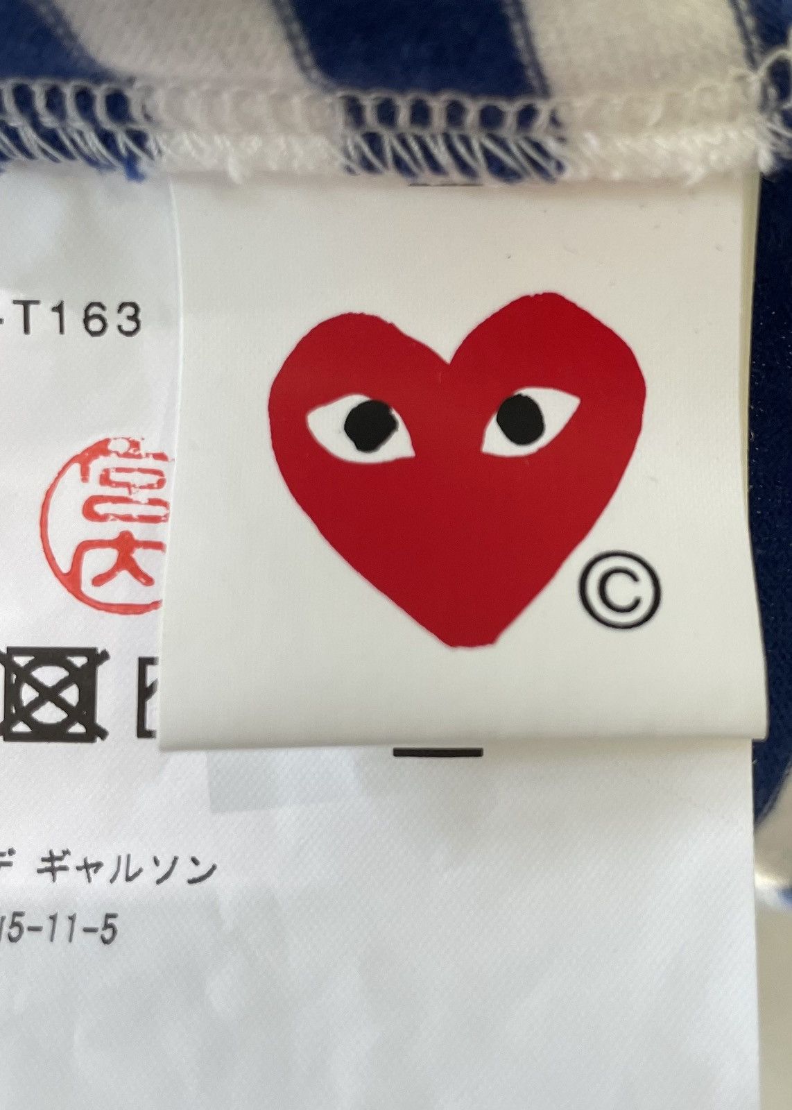 Comme des Garcons Comme des Garçons PLAY Heart Logo Long-Sleeve Stripe Shirt Size L / US 10 / IT 46 - 4 Thumbnail