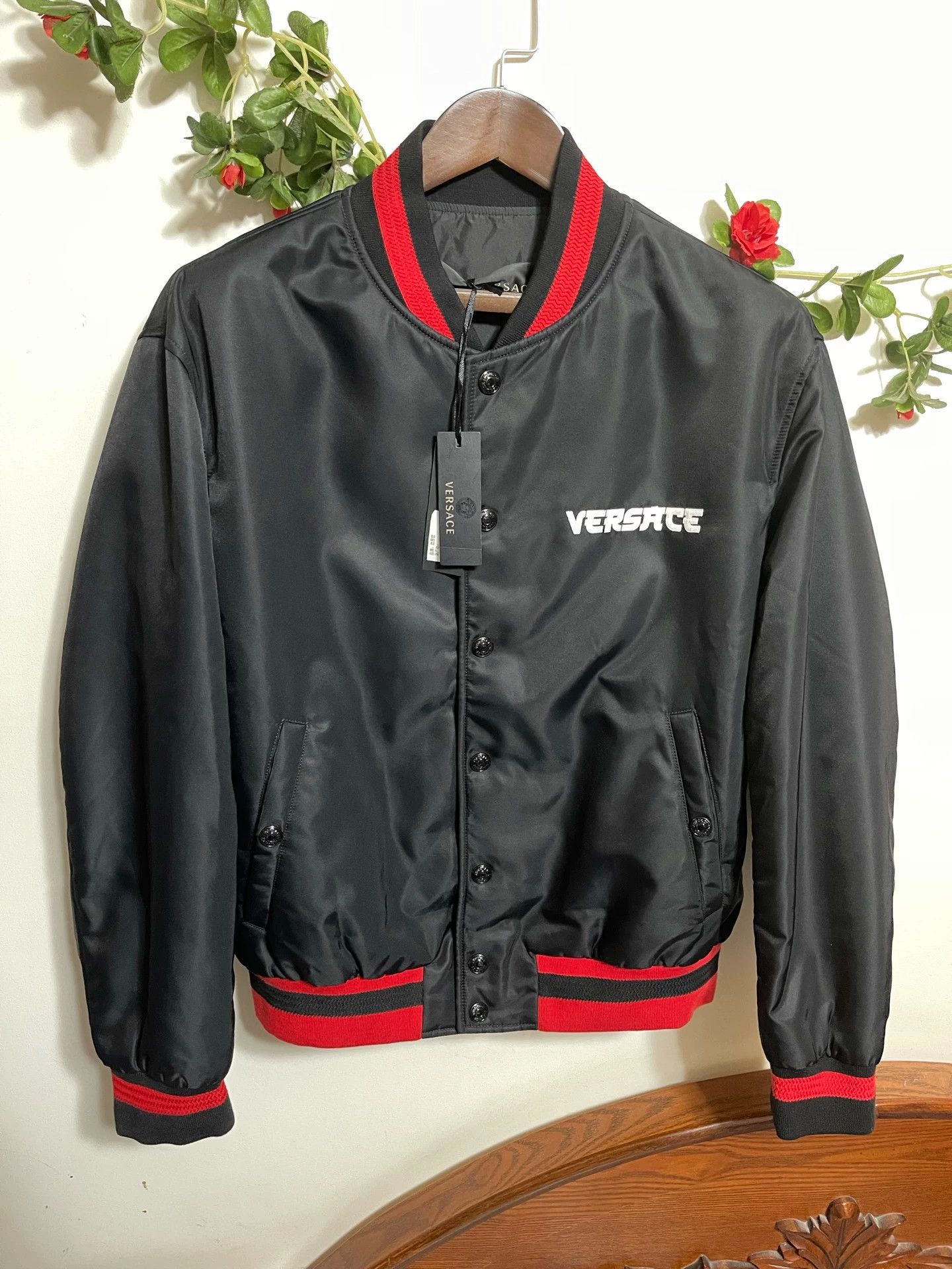 Versace Versace Nylon Loose Fit Jacket Size 48 Size US M / EU 48-50 / 2 - 2 Thumbnail