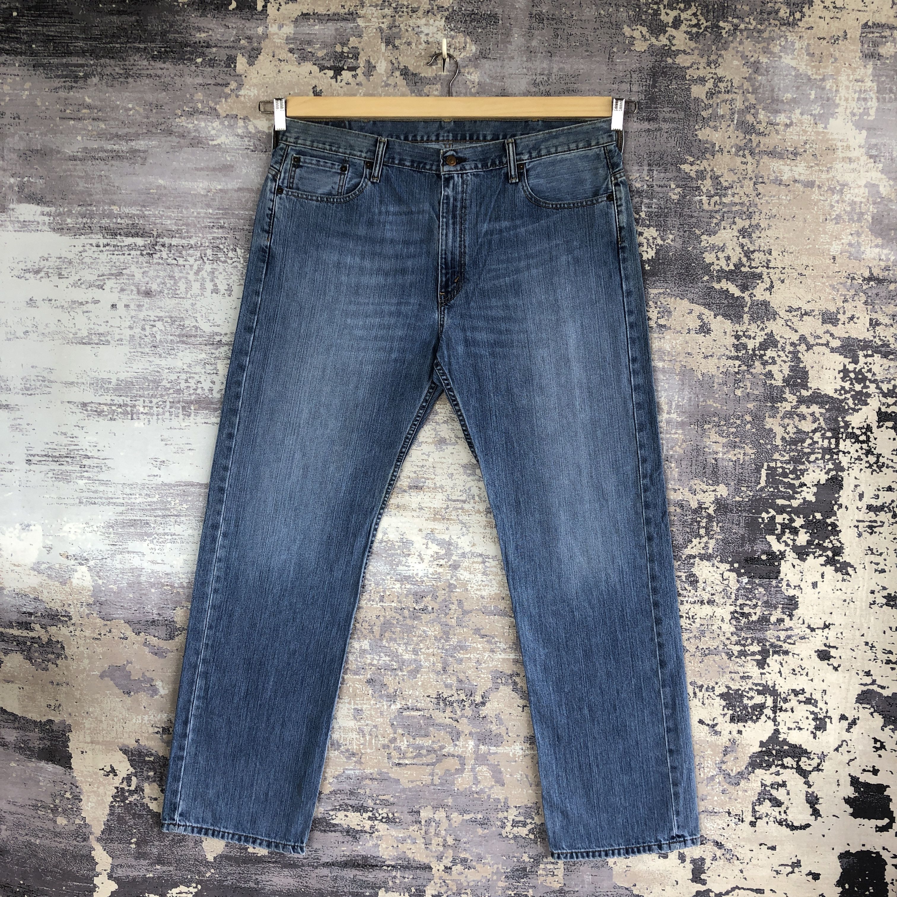 Levi's Vintage Levis 569 Light Wash Jeans Levi's Faded Baggy Denim Size US 40 / EU 56 - 1 Thumbnail