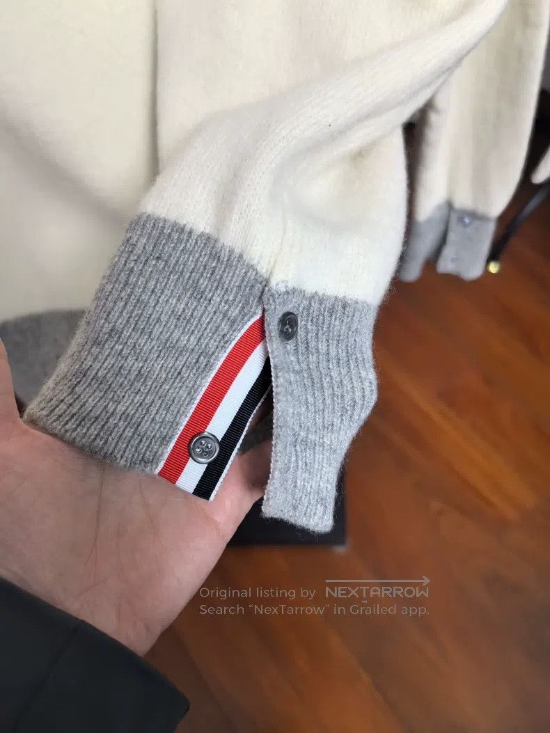 Thom Browne Thom Browne Contrast Color Sweater Beige and Grey Size US S / EU 44-46 / 1 - 6 Thumbnail