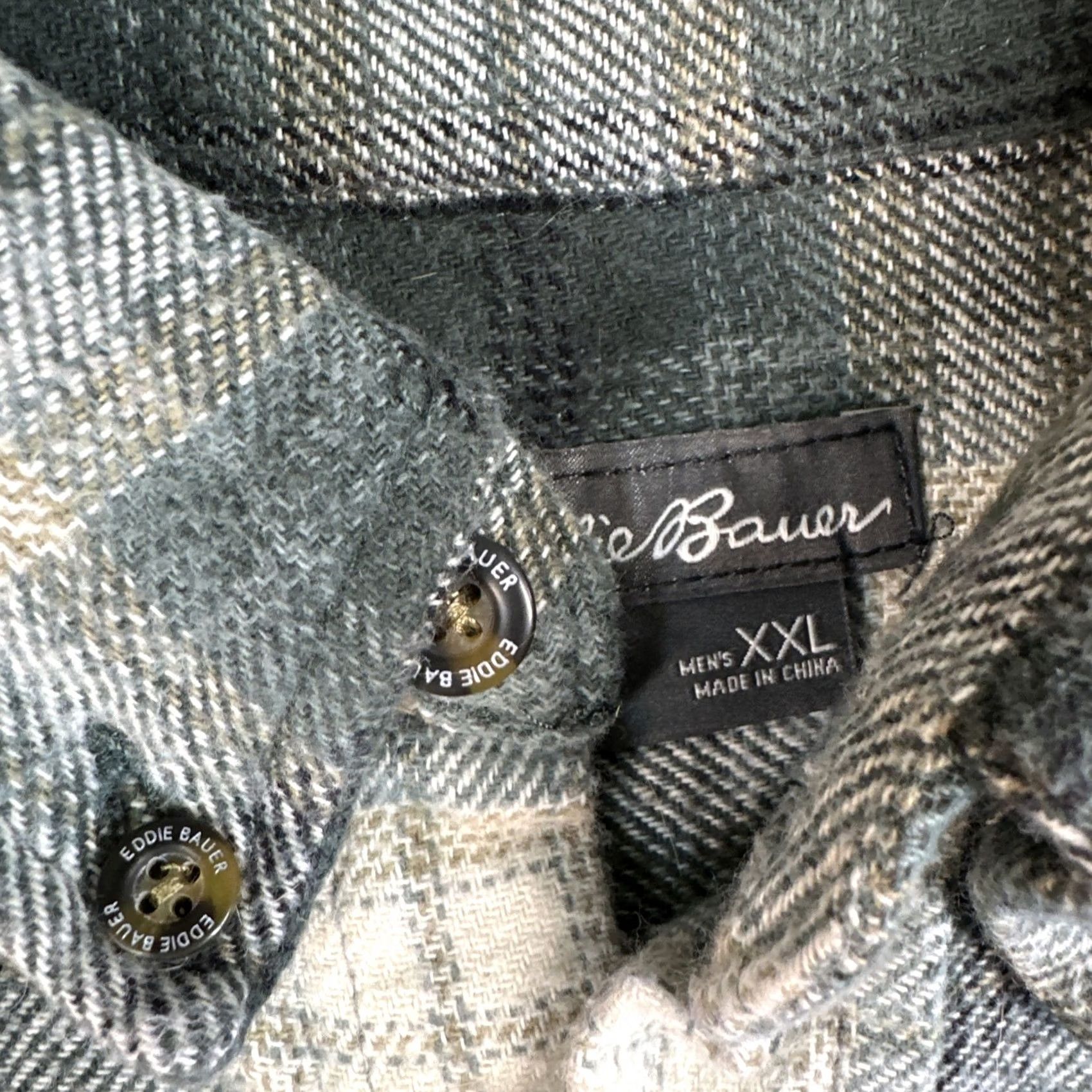 Eddie Bauer Eddie Bauer Shirt Mens Flannel Green Plaid Long Sleeve Relaxed Fit Button-Up Casual Outdoor L Mens Size US L / EU 52-54 / 3 - 2 Thumbnail