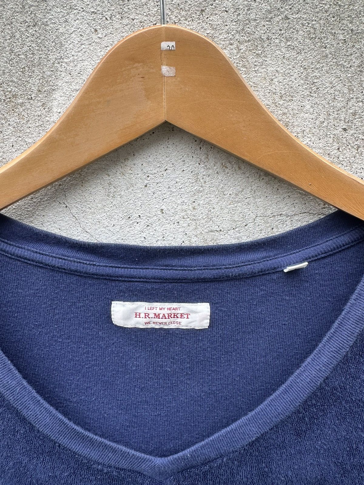 Blue Blue Japan HR market velvet tee Size US L / EU 52-54 / 3 - 2 Thumbnail