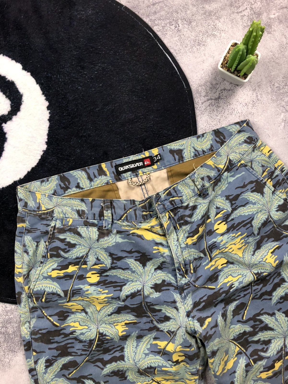 Quiksilver QUICKSILVER Vintage Serf Swimming Streetwear Shorts Hype Y2k Size US 34 / EU 50 - 4 Thumbnail