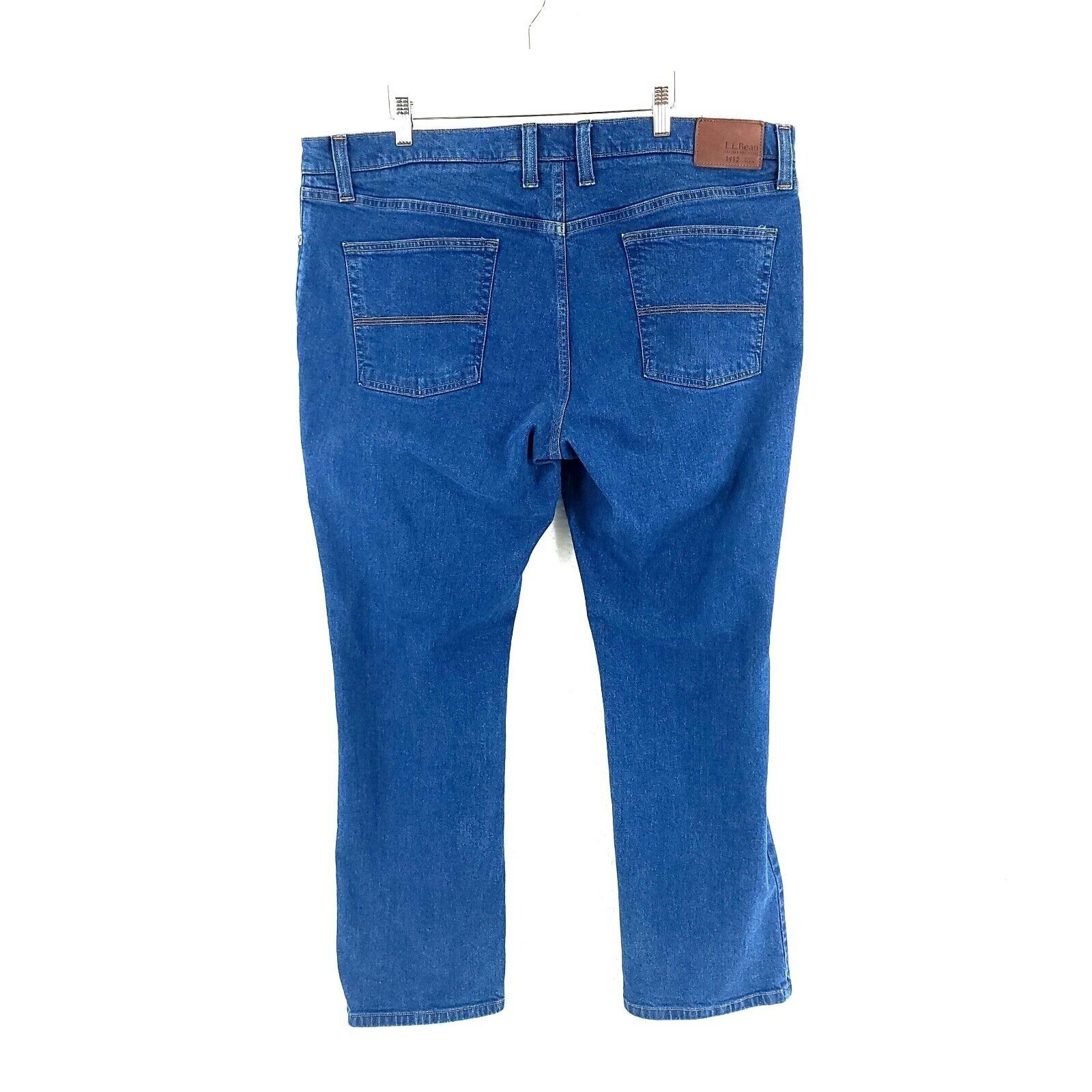 L.L. Bean L.L. Bean Standard Fit Blue Mid Rise Jeans 42/29 Size US 42 / EU 58 - 3 Thumbnail