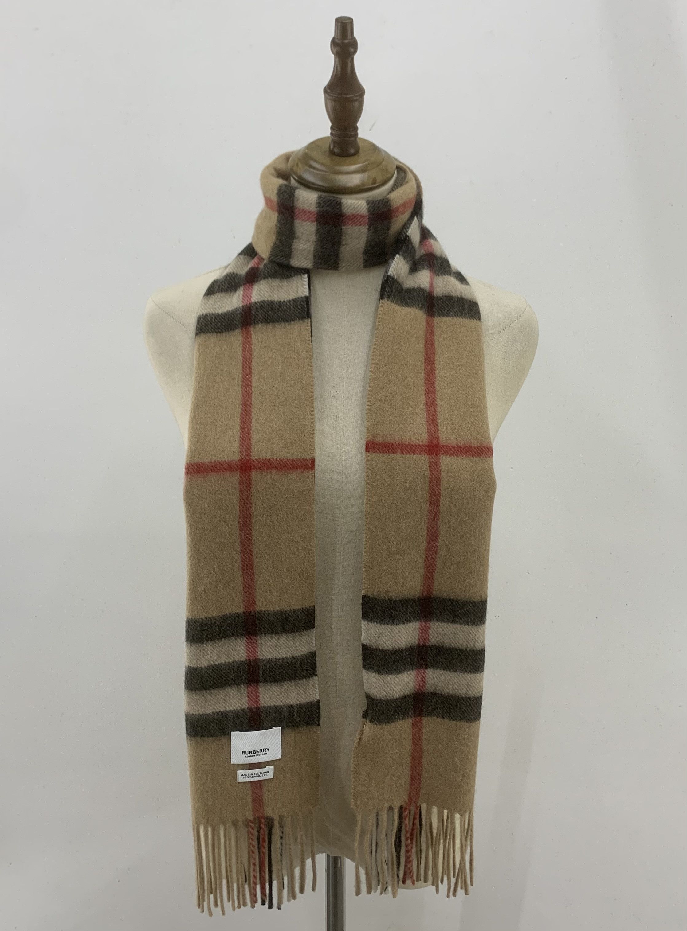 Burberry Burberry Scarf Cashmere Muffler Neck Wrap BL9127 Size ONE SIZE - 1 Thumbnail